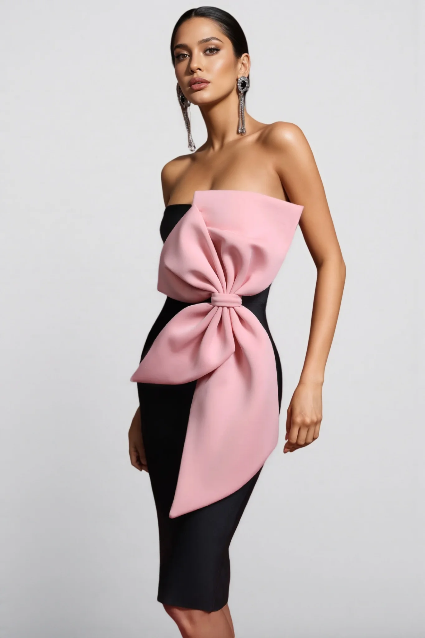 Juan Sleeveless Bow Bandage Mini Dress