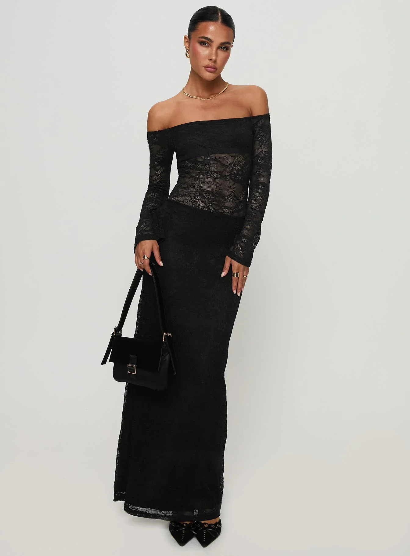 Pinot Grigio Long Sleeve Lace Maxi Dress Black