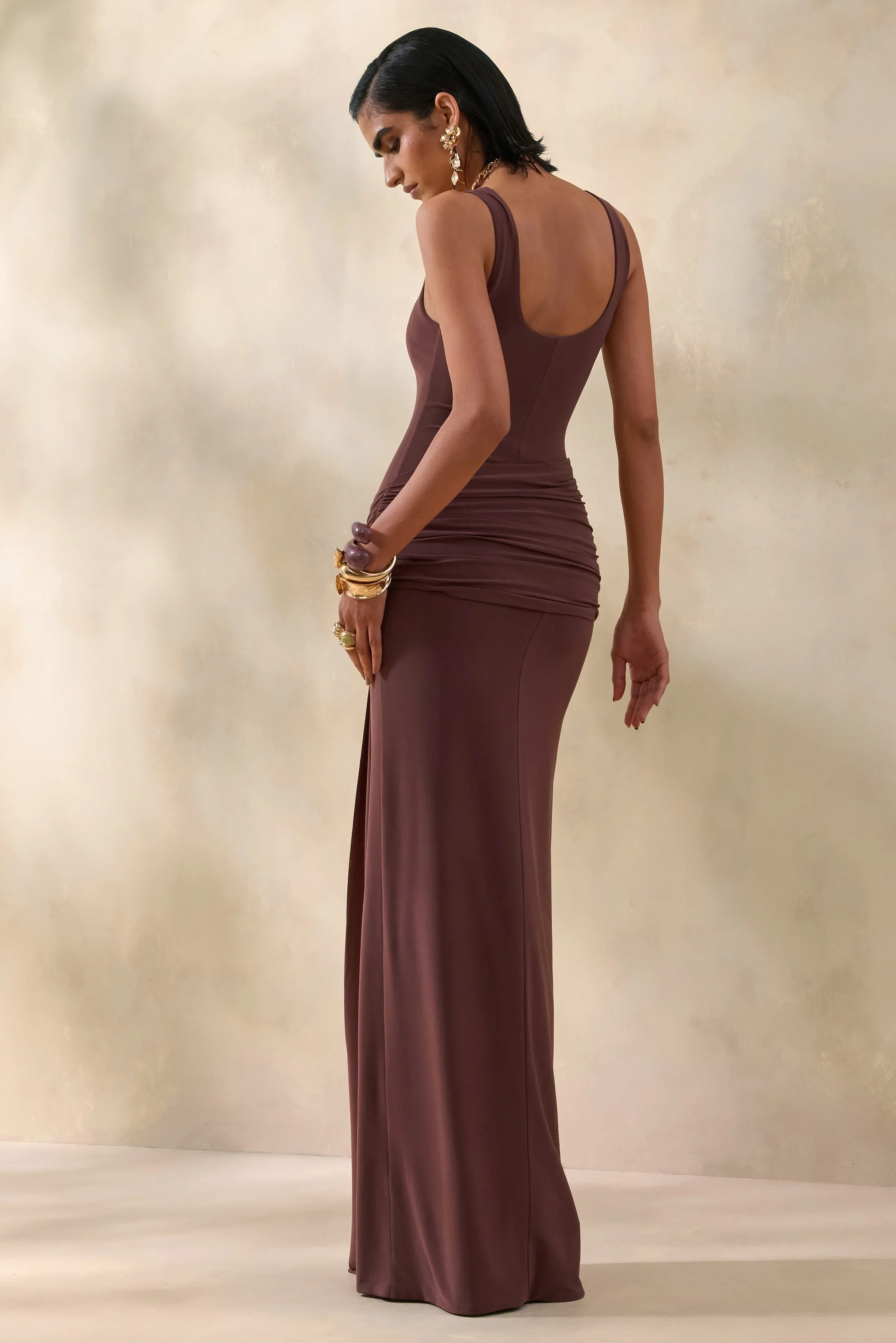 Lienna | Brown Scoop-Neck Maxi Dress With Gathered-Detail And Sash