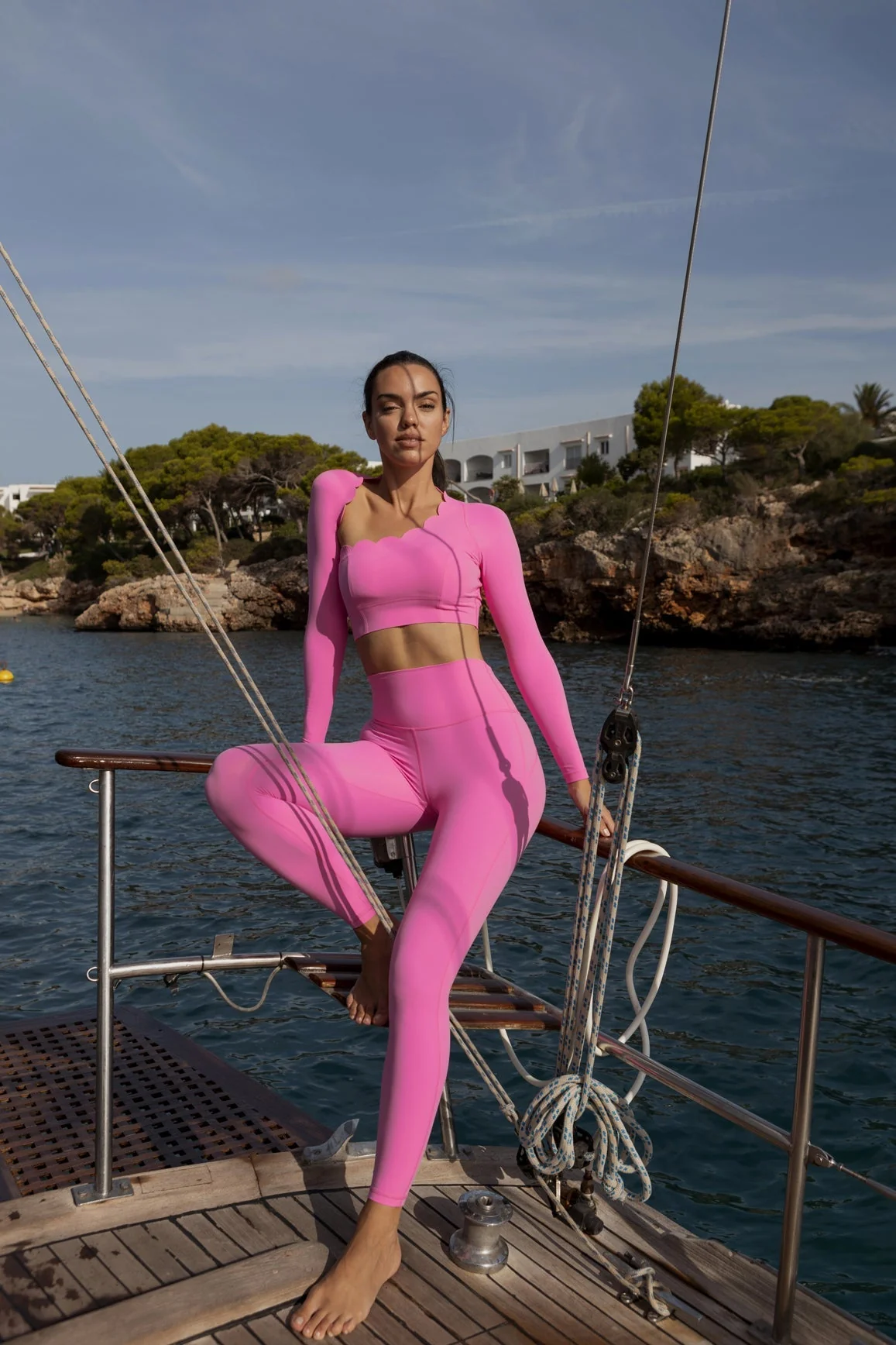 Asymmetrical Long Sleeve Crop Top & High-waist Training Legging