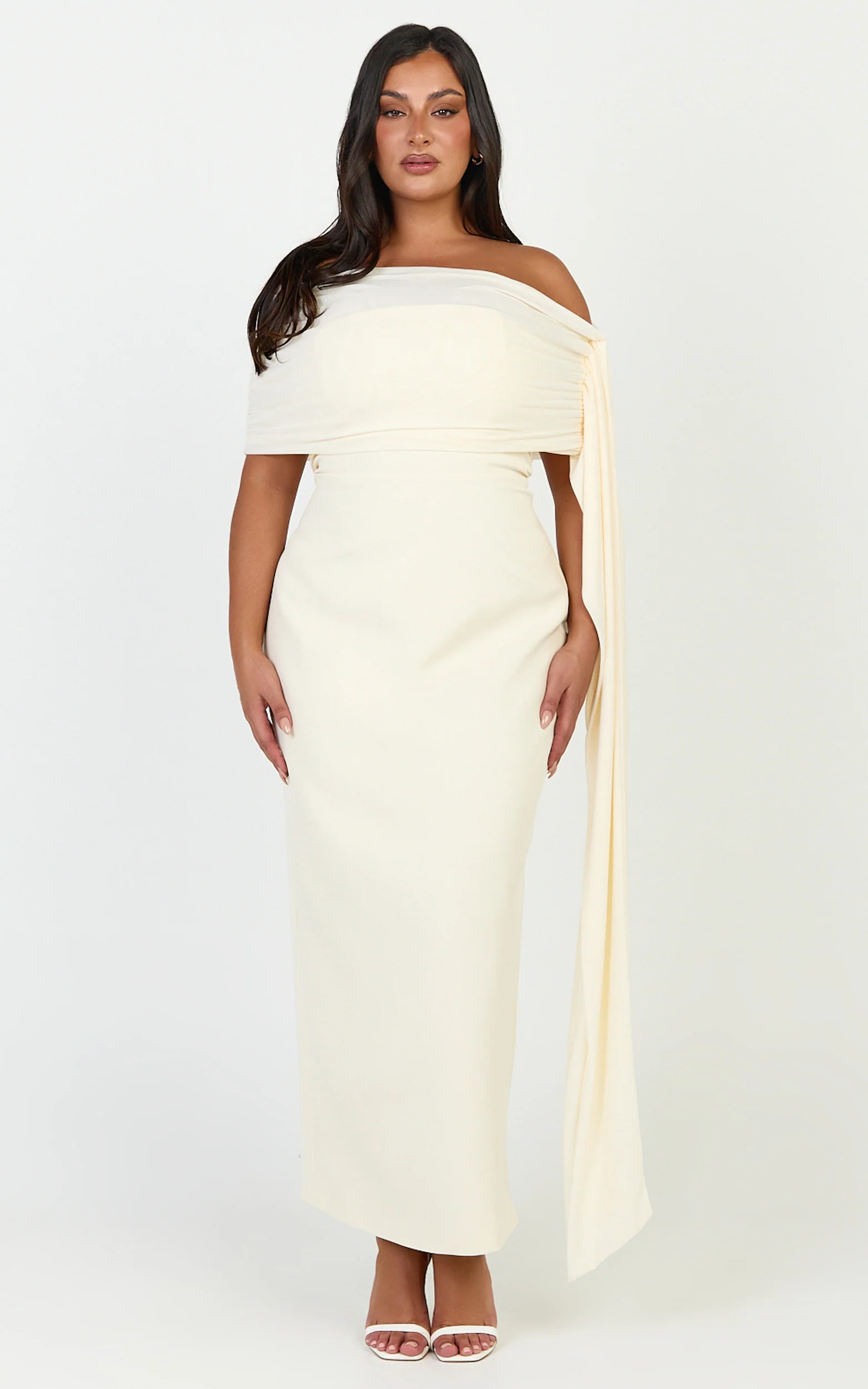 Elina Maxi Dress