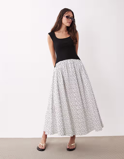 sleeveless scoop neck hybrid maxi dress in mono spot