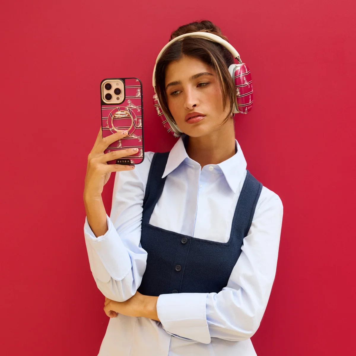 On Hold - iPhone 11 Pro ケース