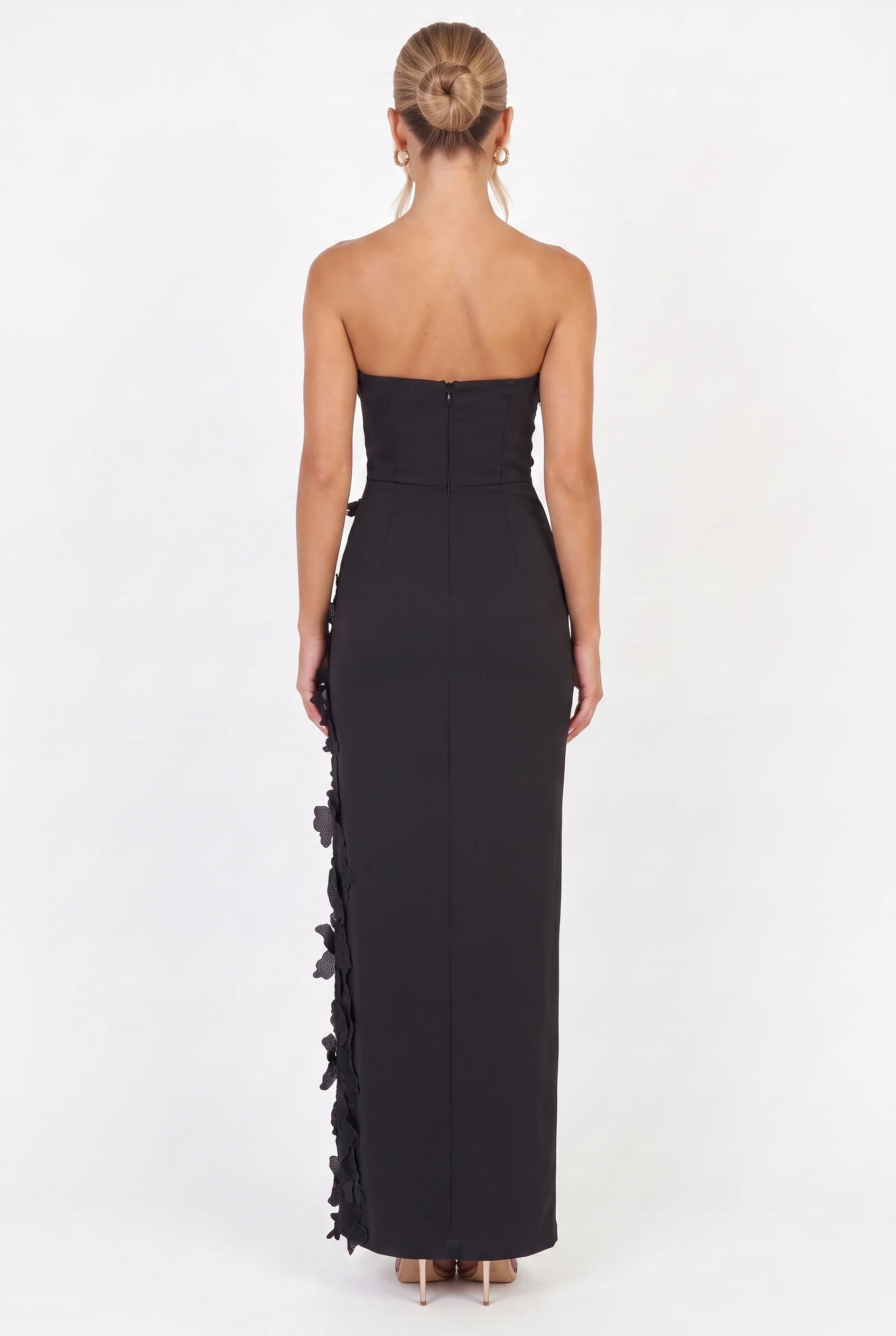 Éloise Floral Appliqué Column Maxi Dress