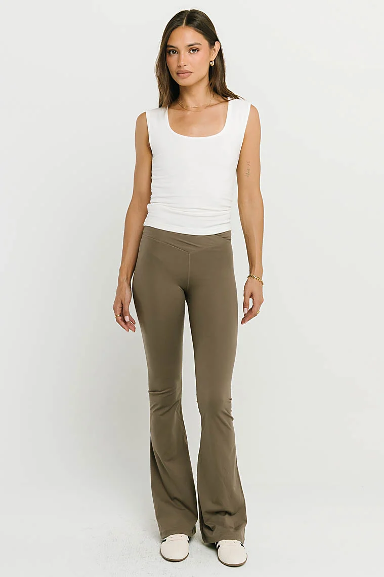 Bella Crossover Flare Leggings in Mocha