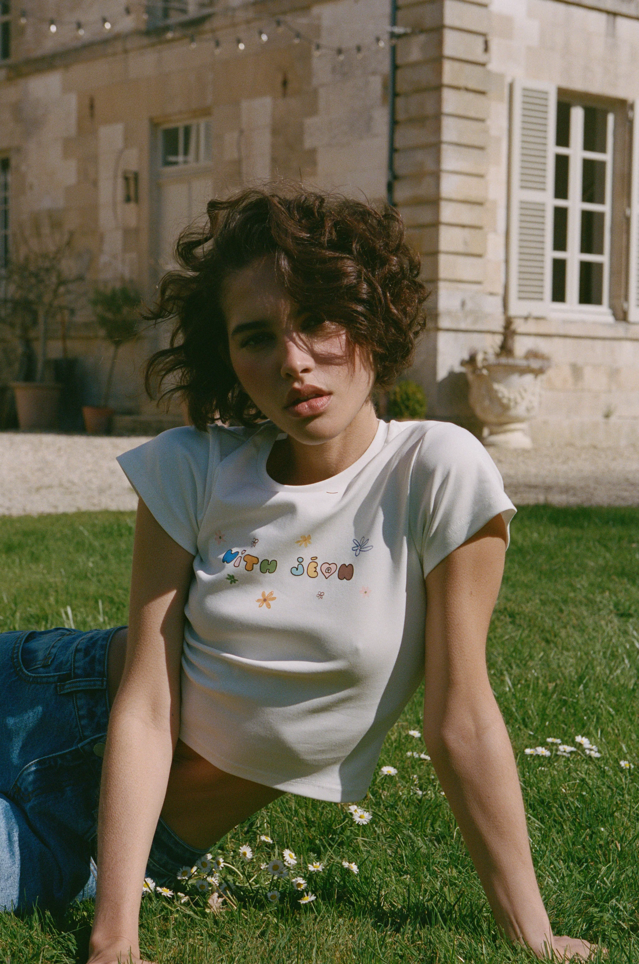 With Flowers Tee | White / Multi