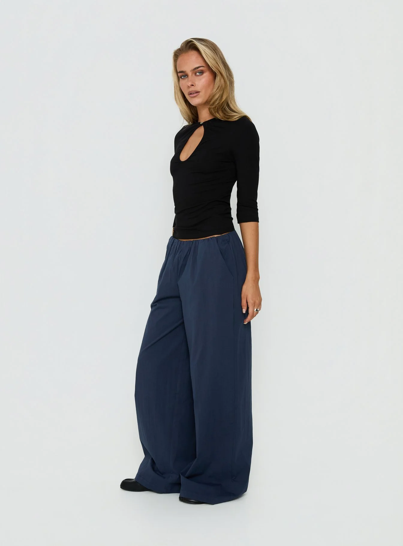 Lunea Concealed Waistband Pants Navy