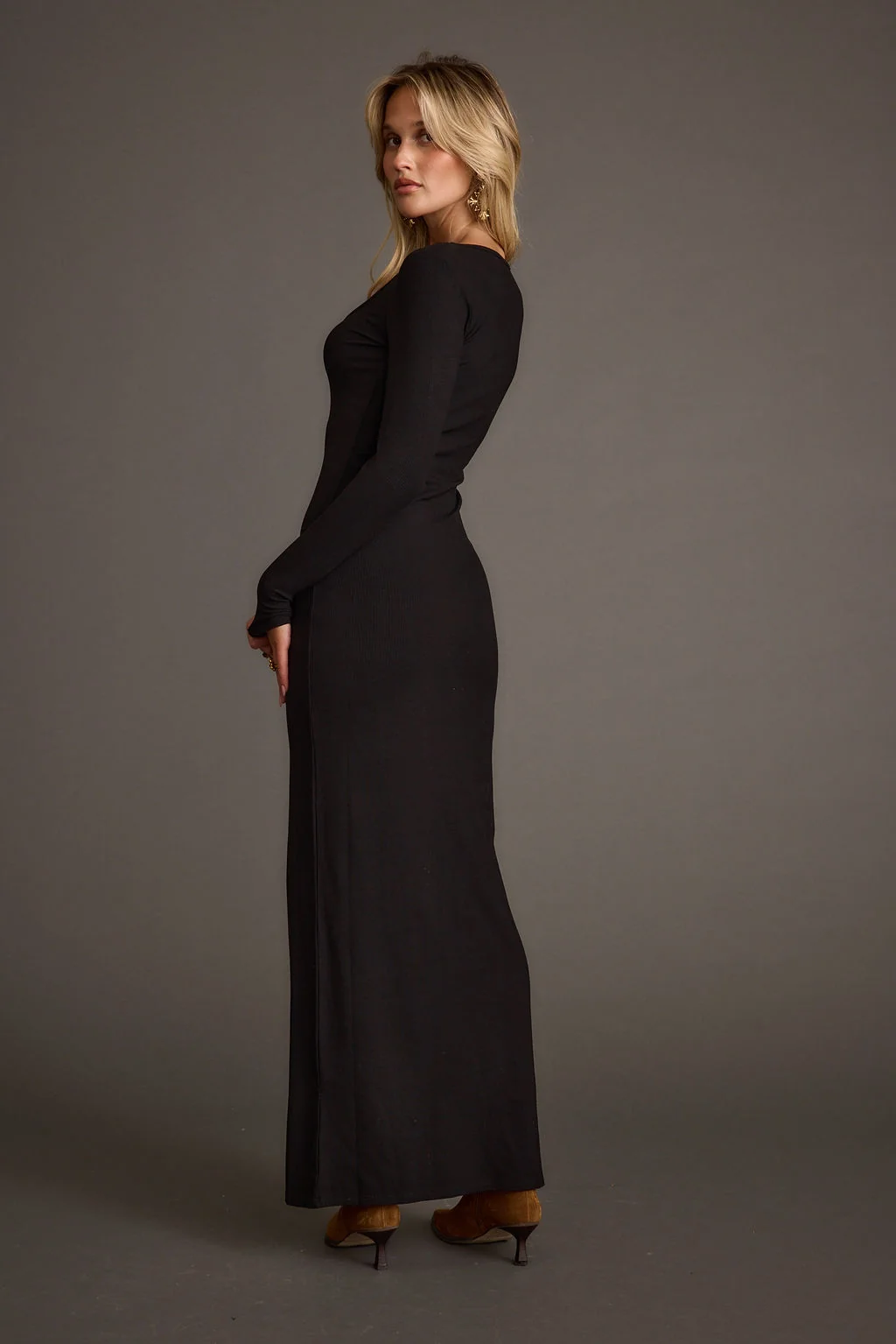 Gemma Black Long Sleeve Ribbed Maxi Dress