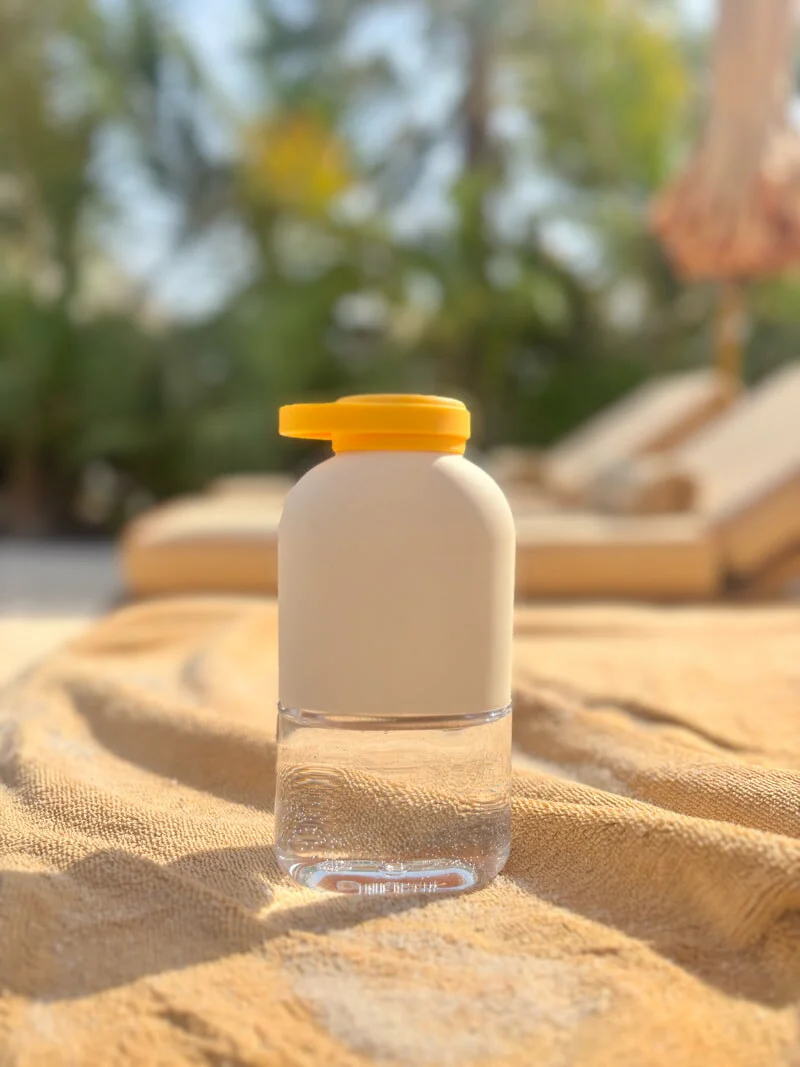 Vogeelle Slim Water Bottle 12 oz Ivory / Mimosa
