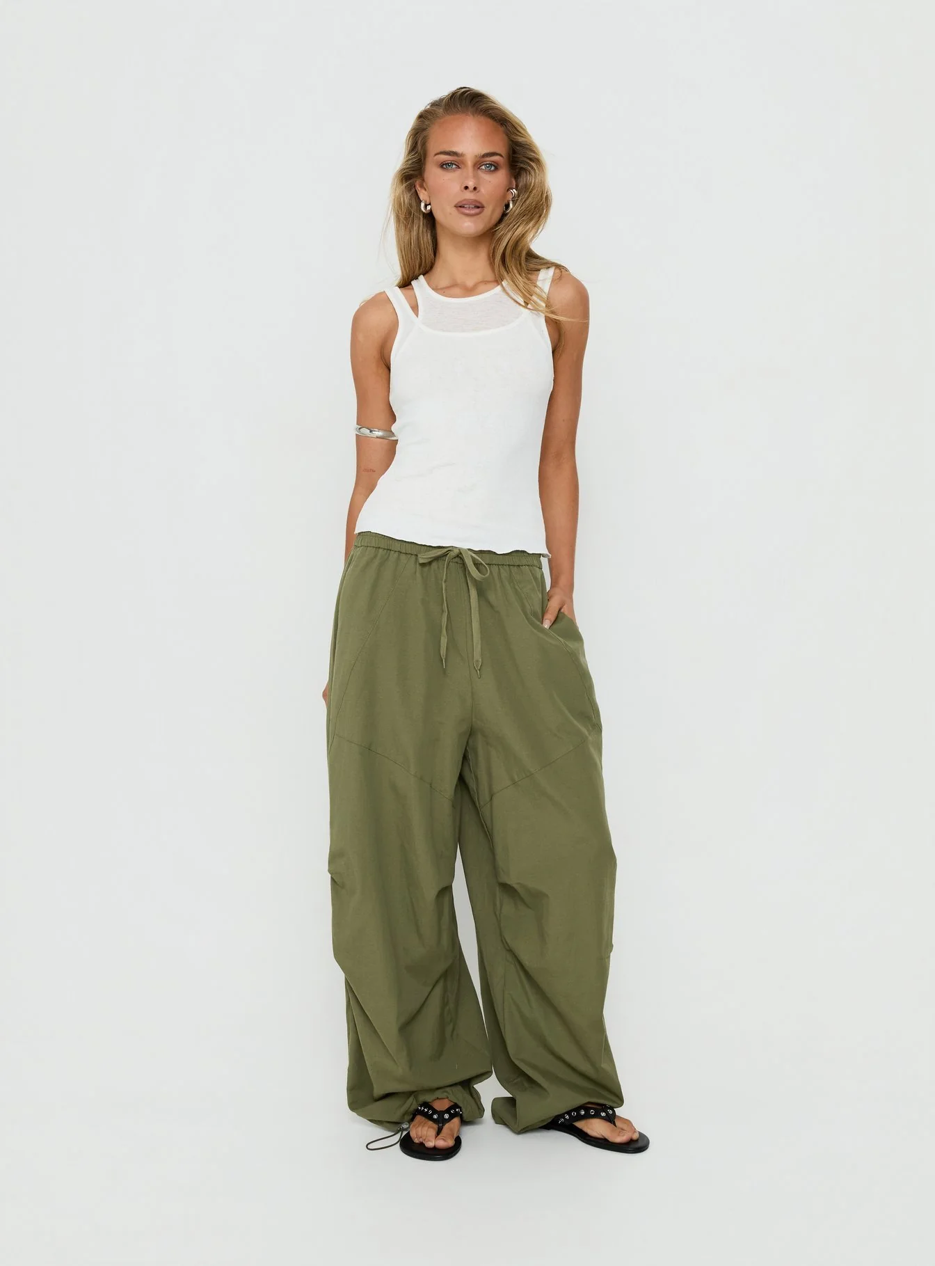 Mankind Baggy Cargo Pants Olive