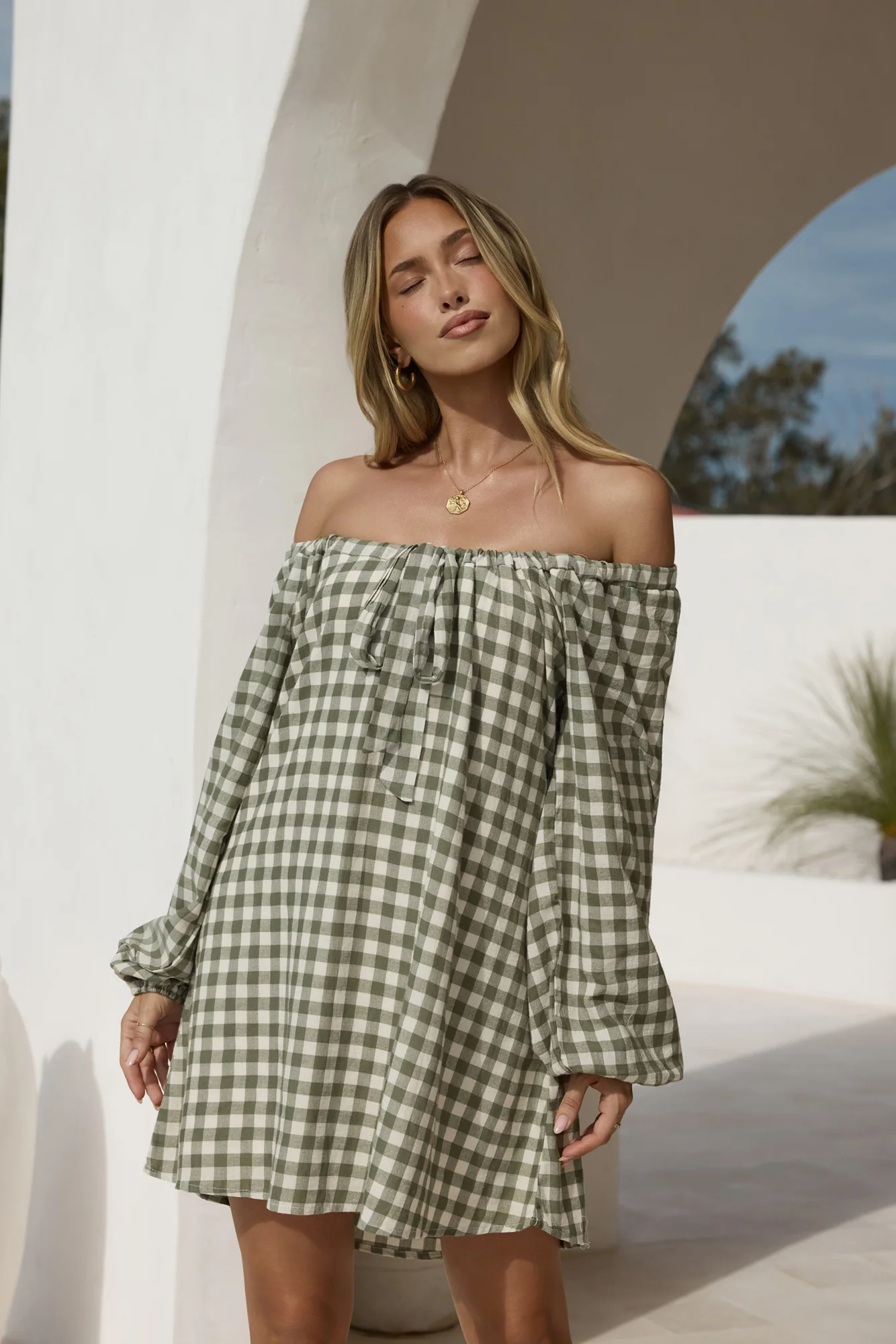 Easy Moments Long Sleeve Mini Dress Green