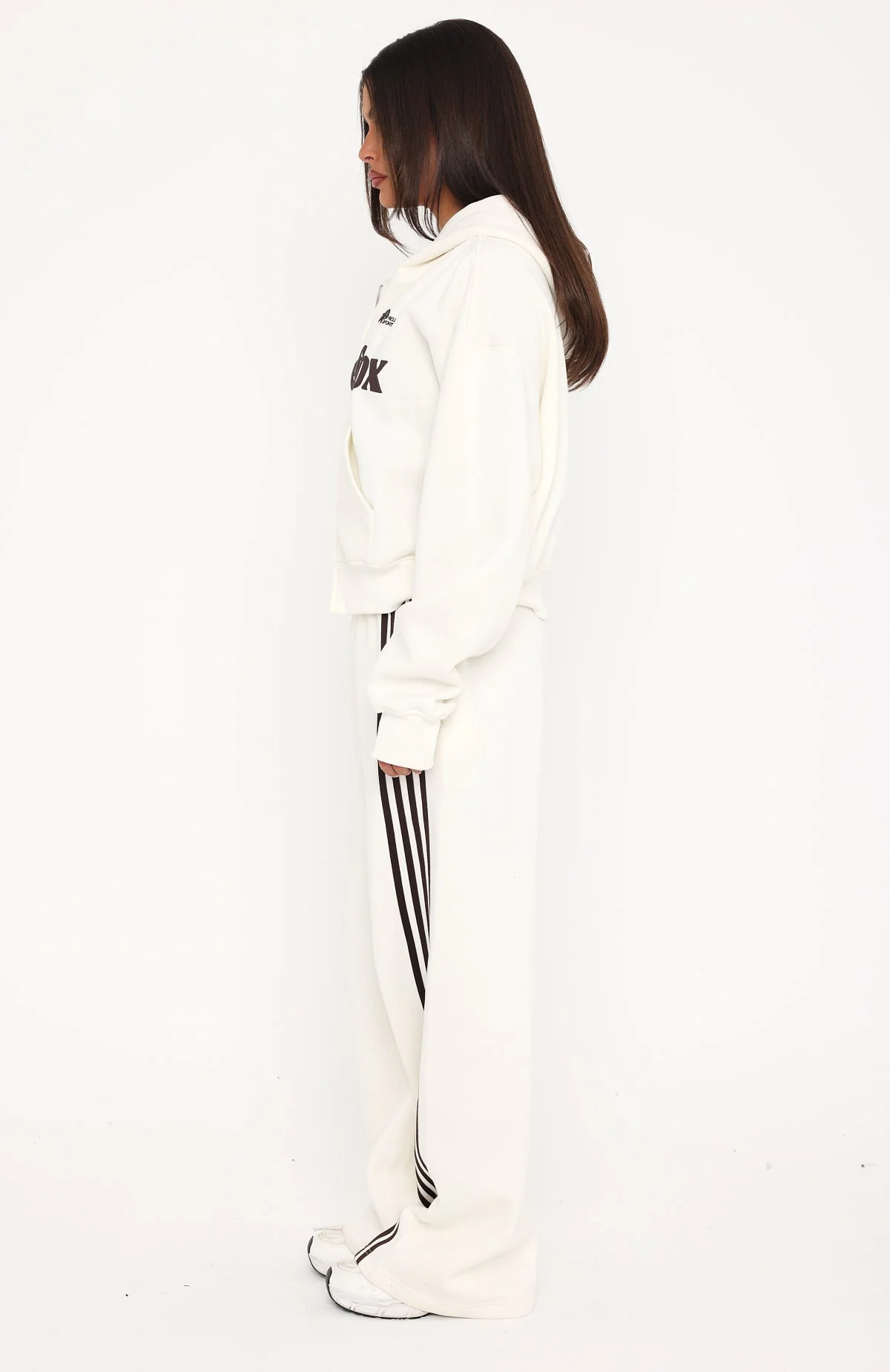 Release 15 Asalia Wide Leg Sweatpants Off White