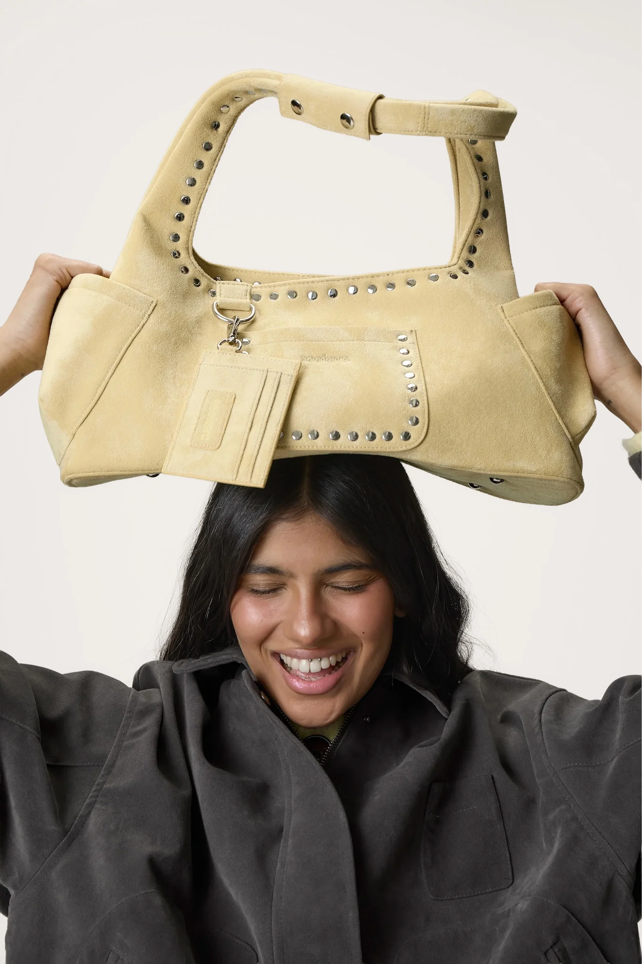 Martha Suede Cardholder in Yellow
