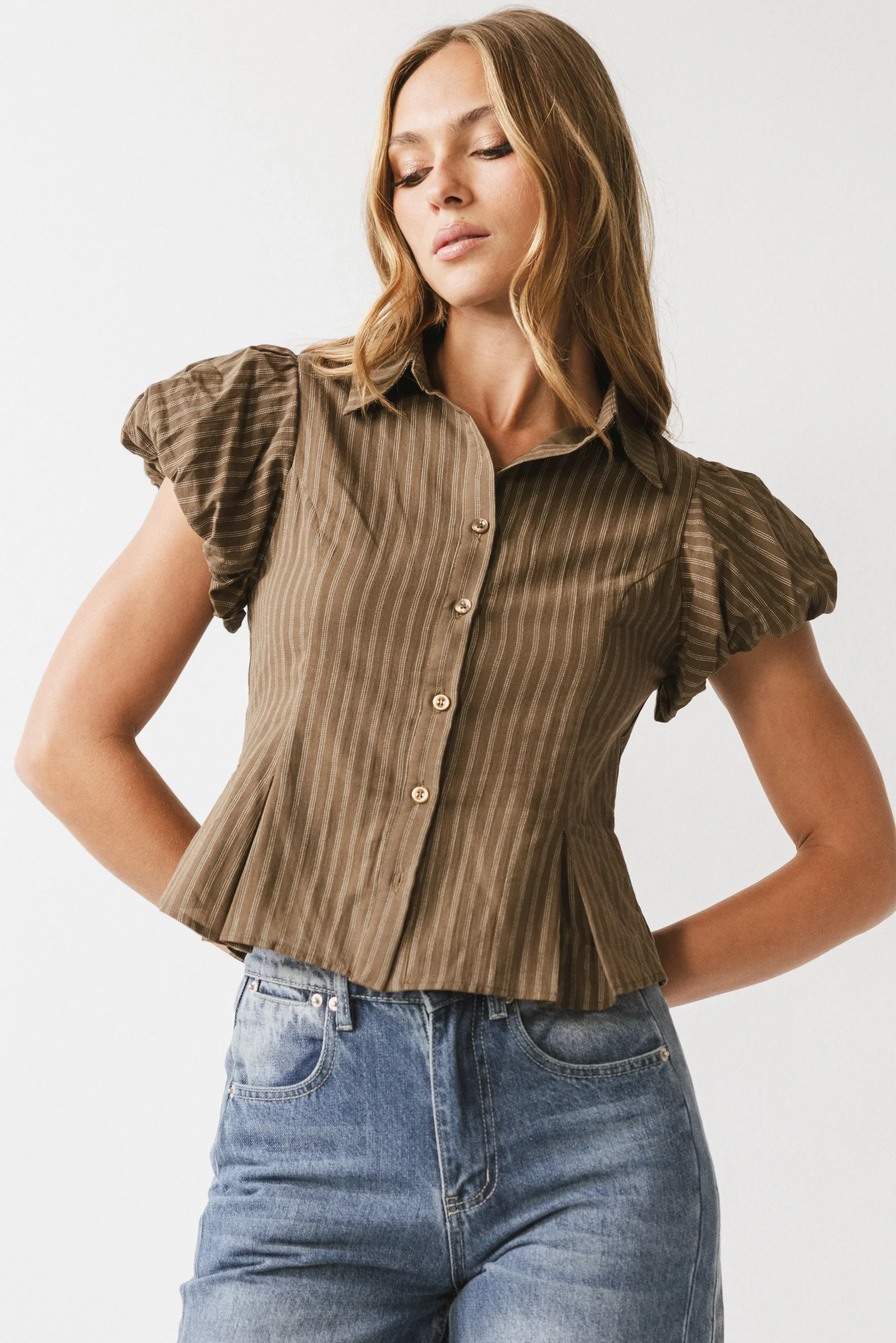 Lizette Pleated Blouse in Brown