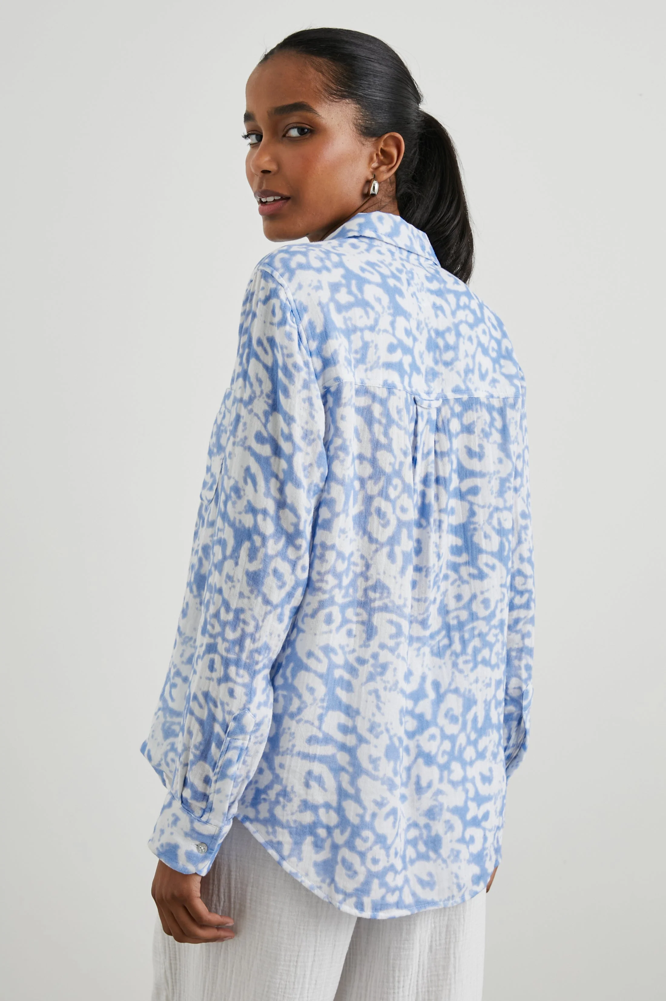 Ellis Shirt - Blue Diffused Cheetah