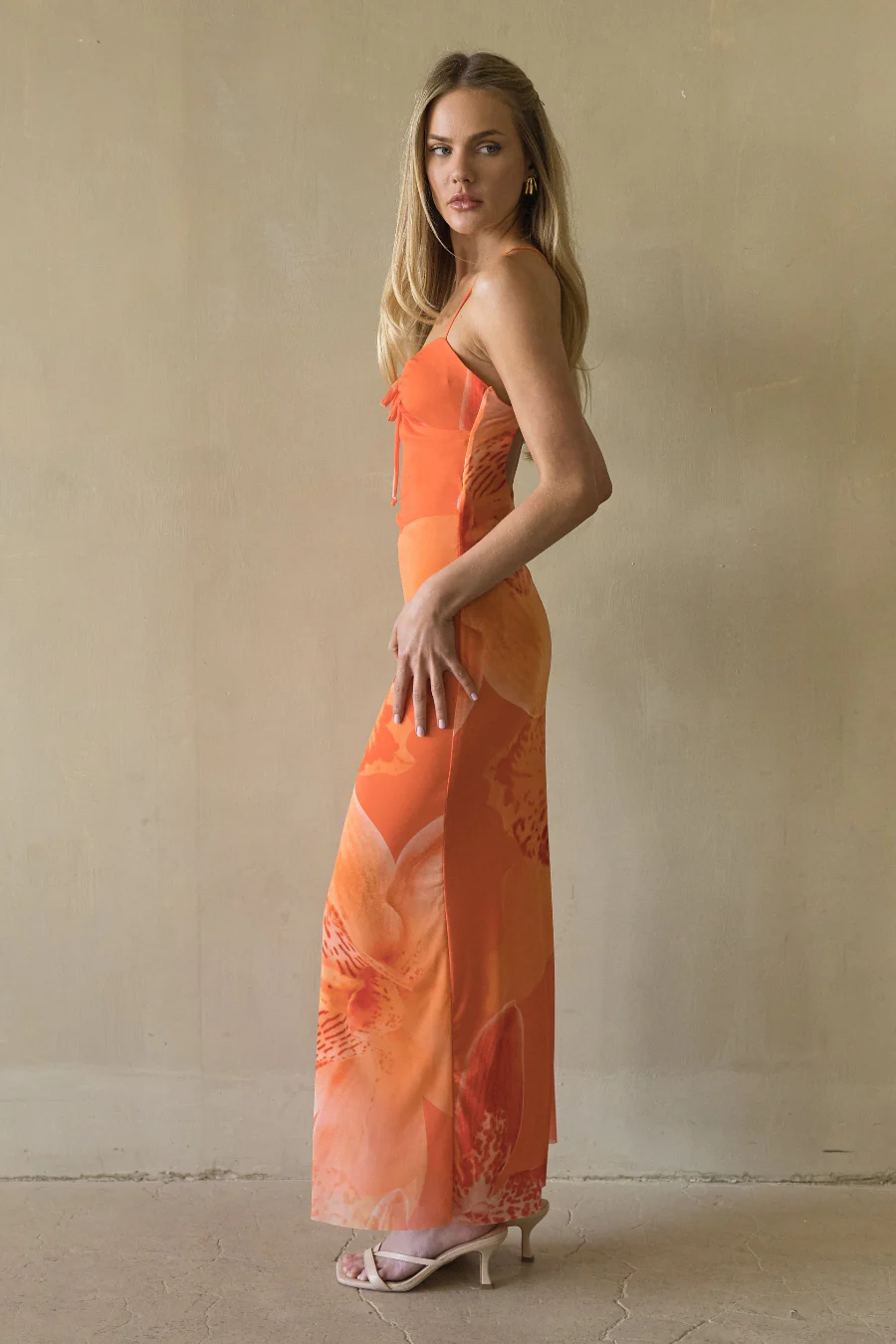 Chelley Keyhole Maxi Dress - luluinthesky