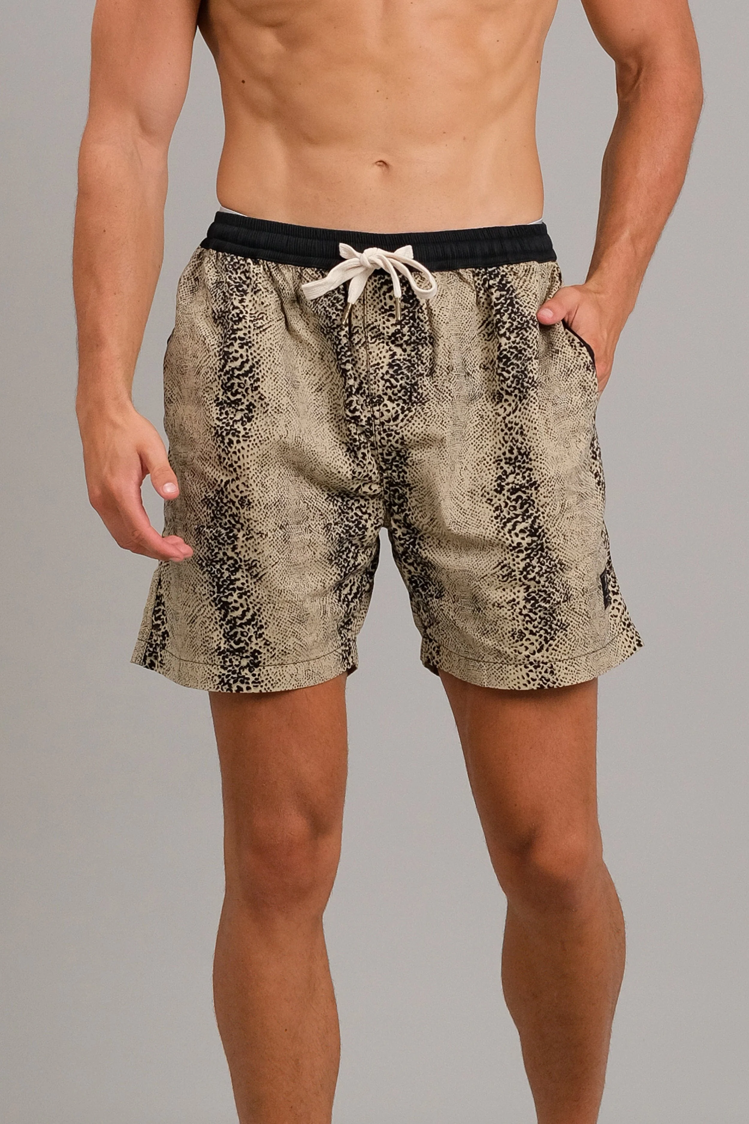 Anna Condor Short