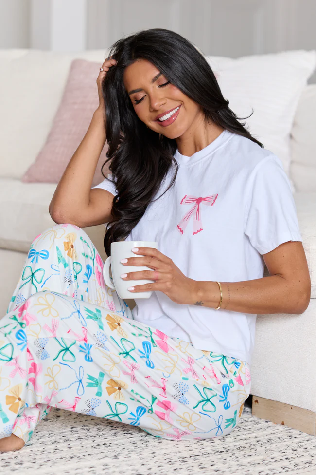 Good Things Multi Bow White Boxy Graphic Tee