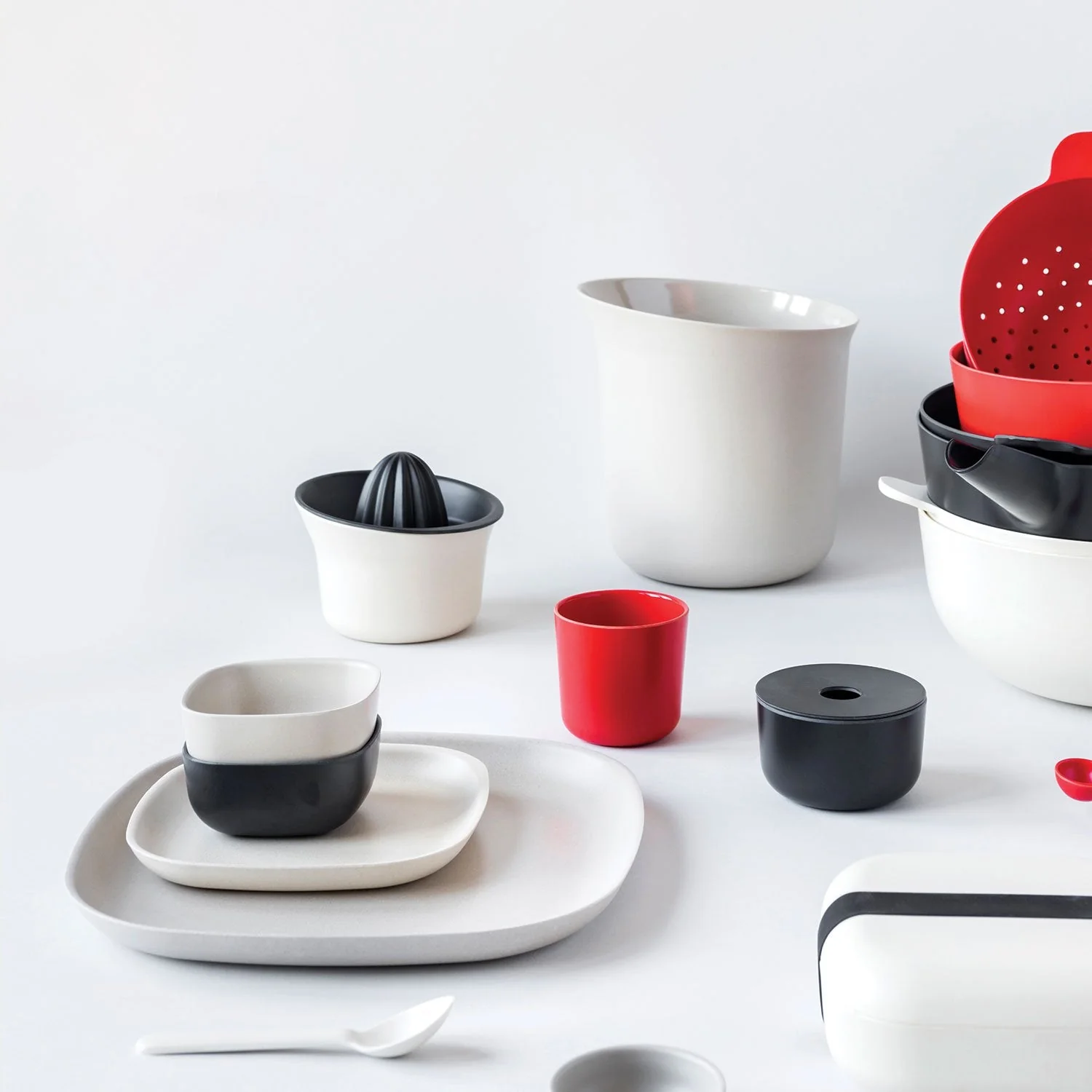 Vogeelle Citrus Juicer - Black