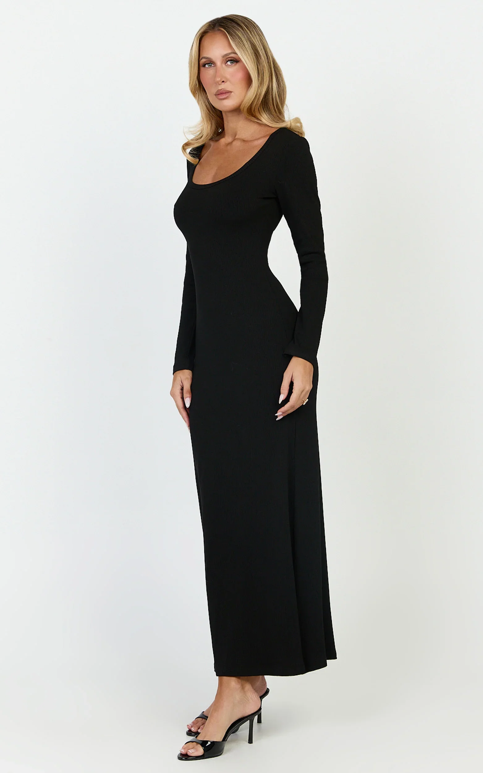 Gabriella Maxi Dress - Long Sleeve Scoop Neck Dress in Black