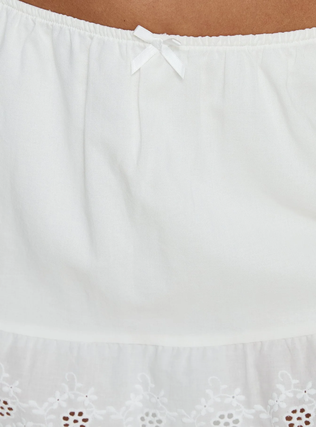 Ode To Love Mini Skort White