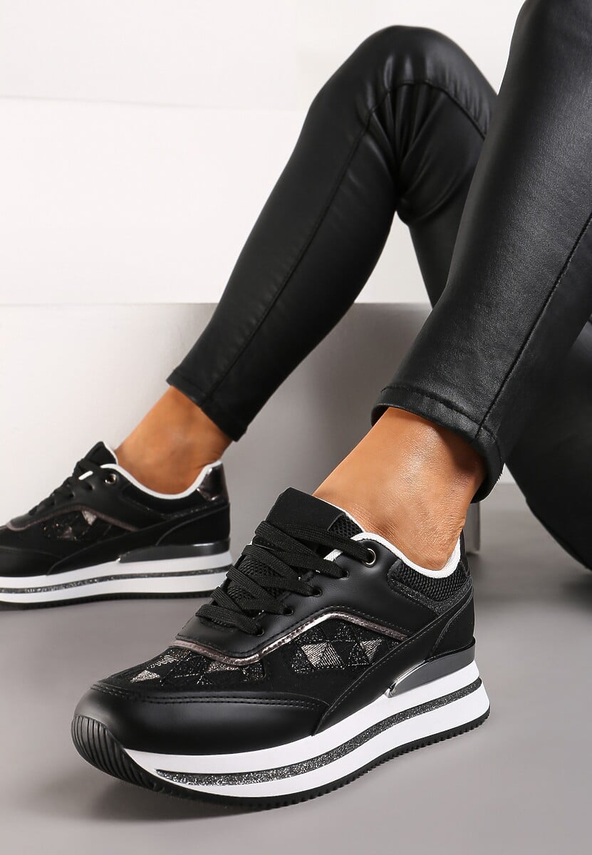 Czarne Eleganckie Sneakersy z Brokatem i Metalicznymi Naszywkami Desmerana