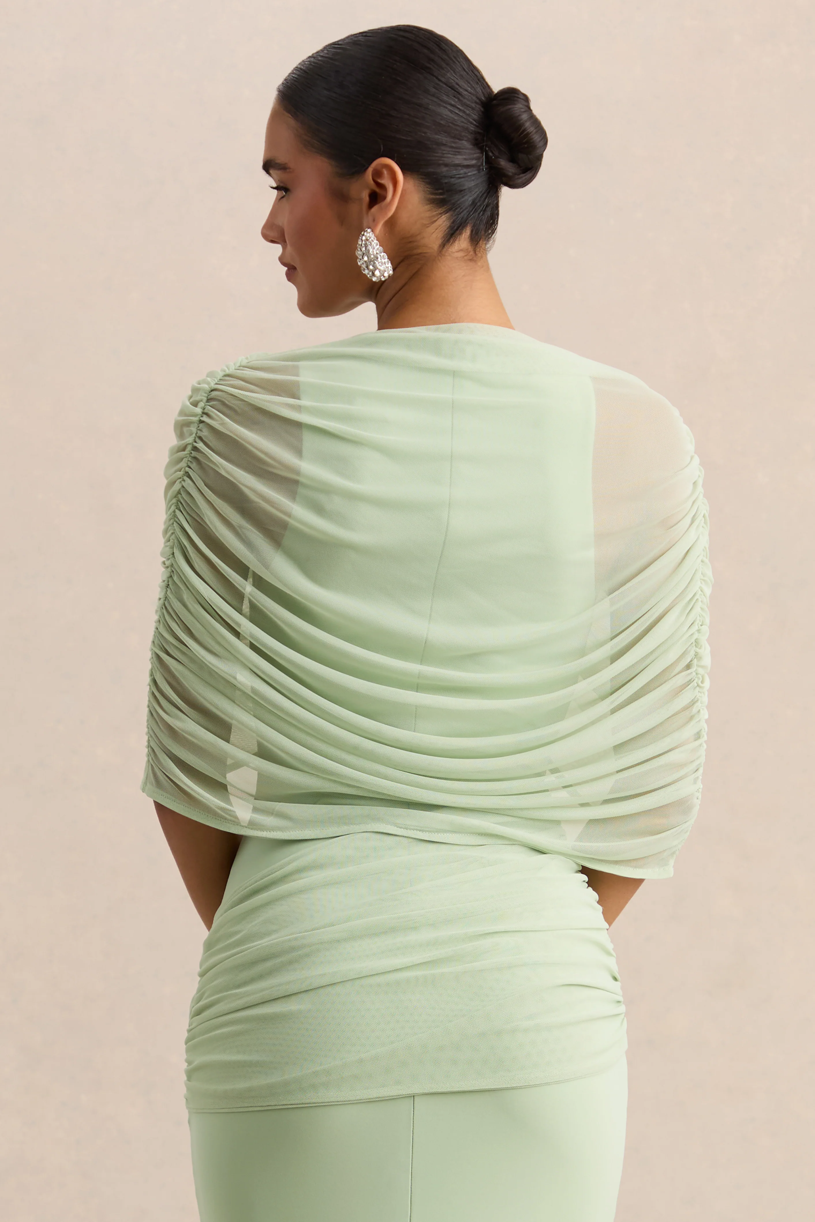 Magoria | Mint Mesh Round-Neck Cape