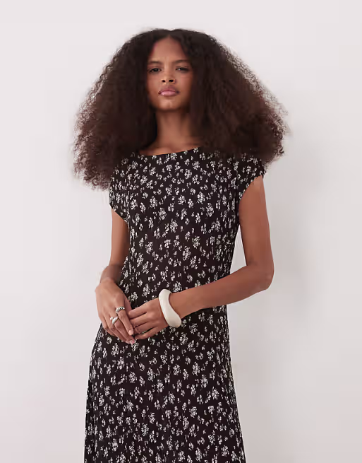 Mango cap sleeve crinkle midi dress in brown floral print