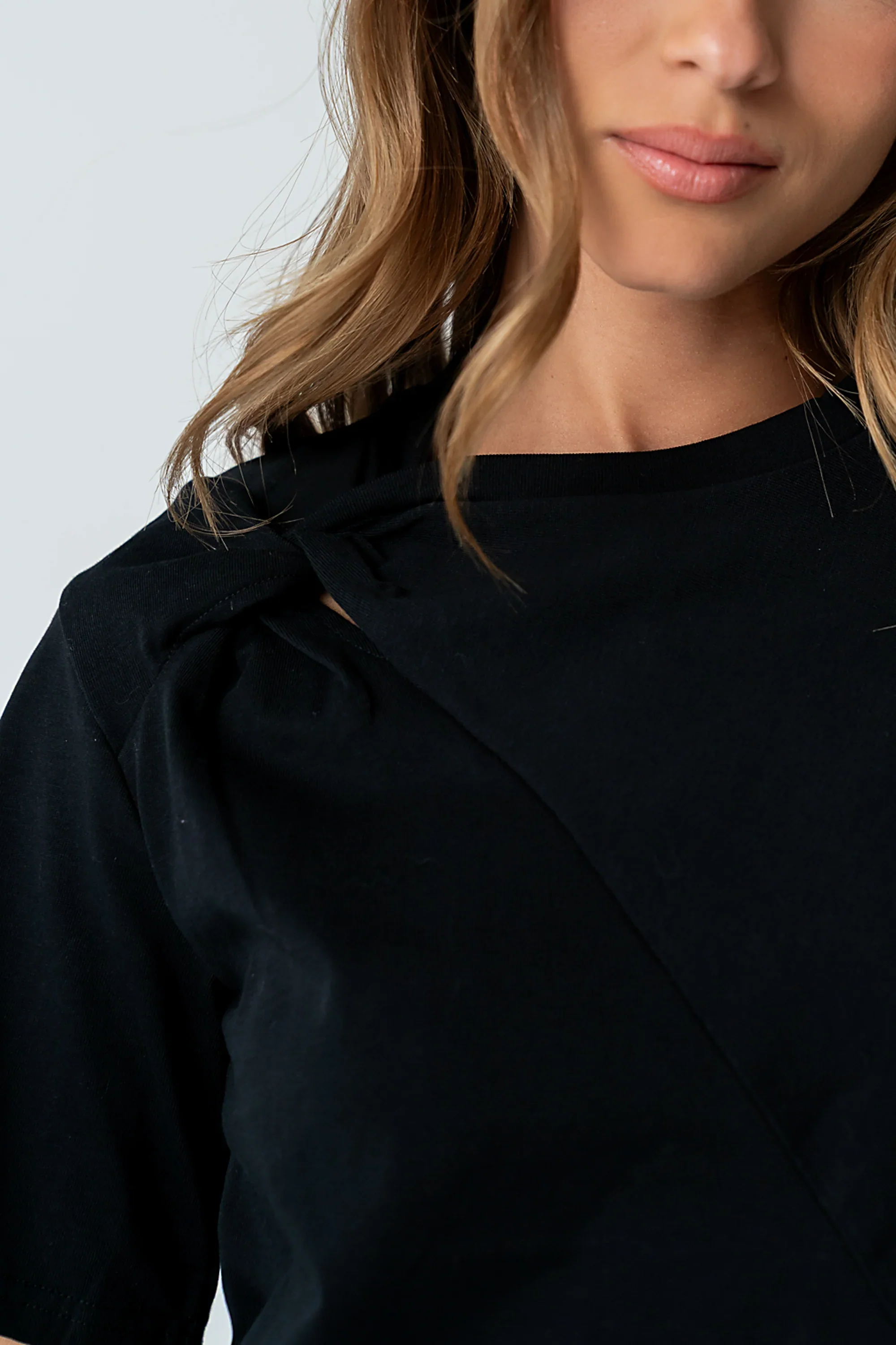 Buckley Knot Top in Black