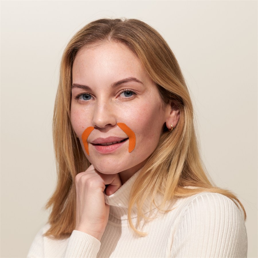 APRICOT Usta Mouth patches with niacinamide