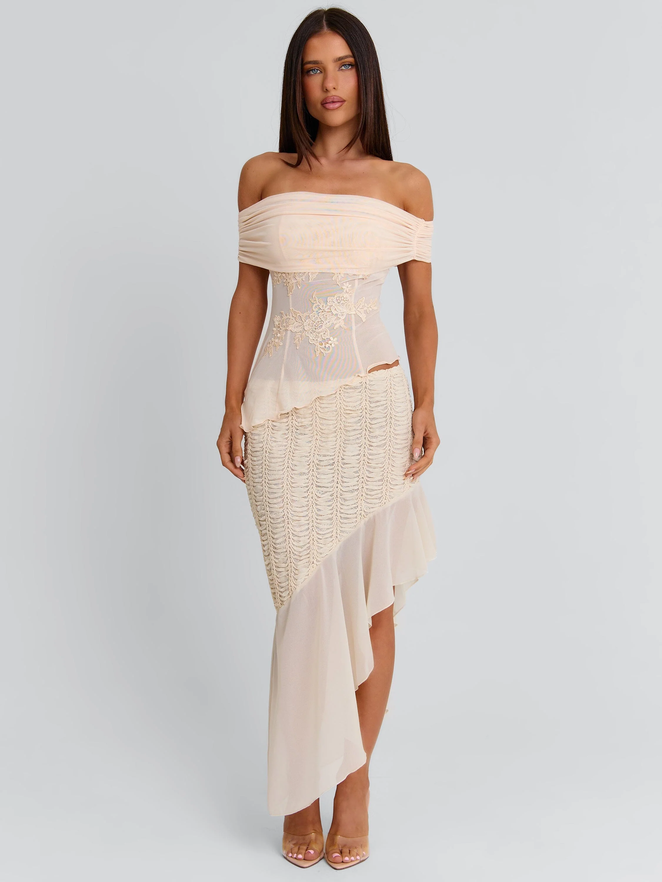 Victorea Midi Skirt Cream