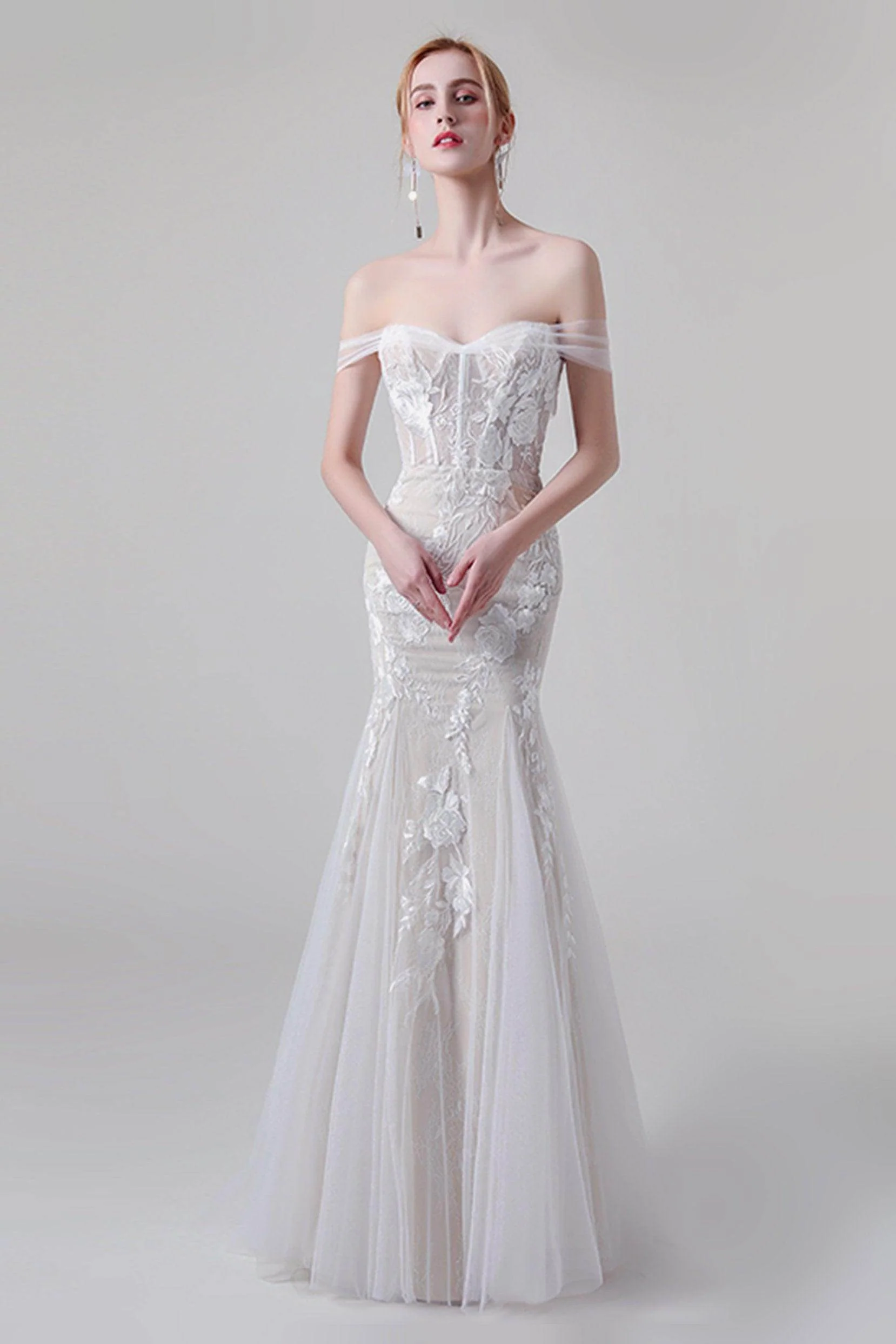 Sheath Sweep-Brush Train Lace Tulle Wedding Dress CW2747