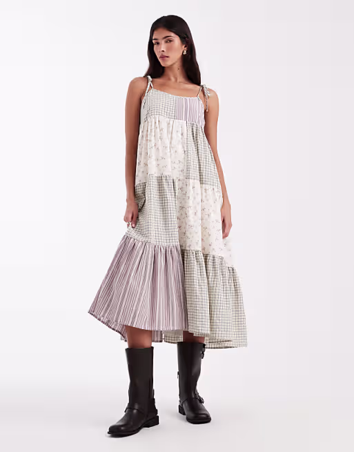 Daisy Street smock throw on tiered maxi dress in picnic print