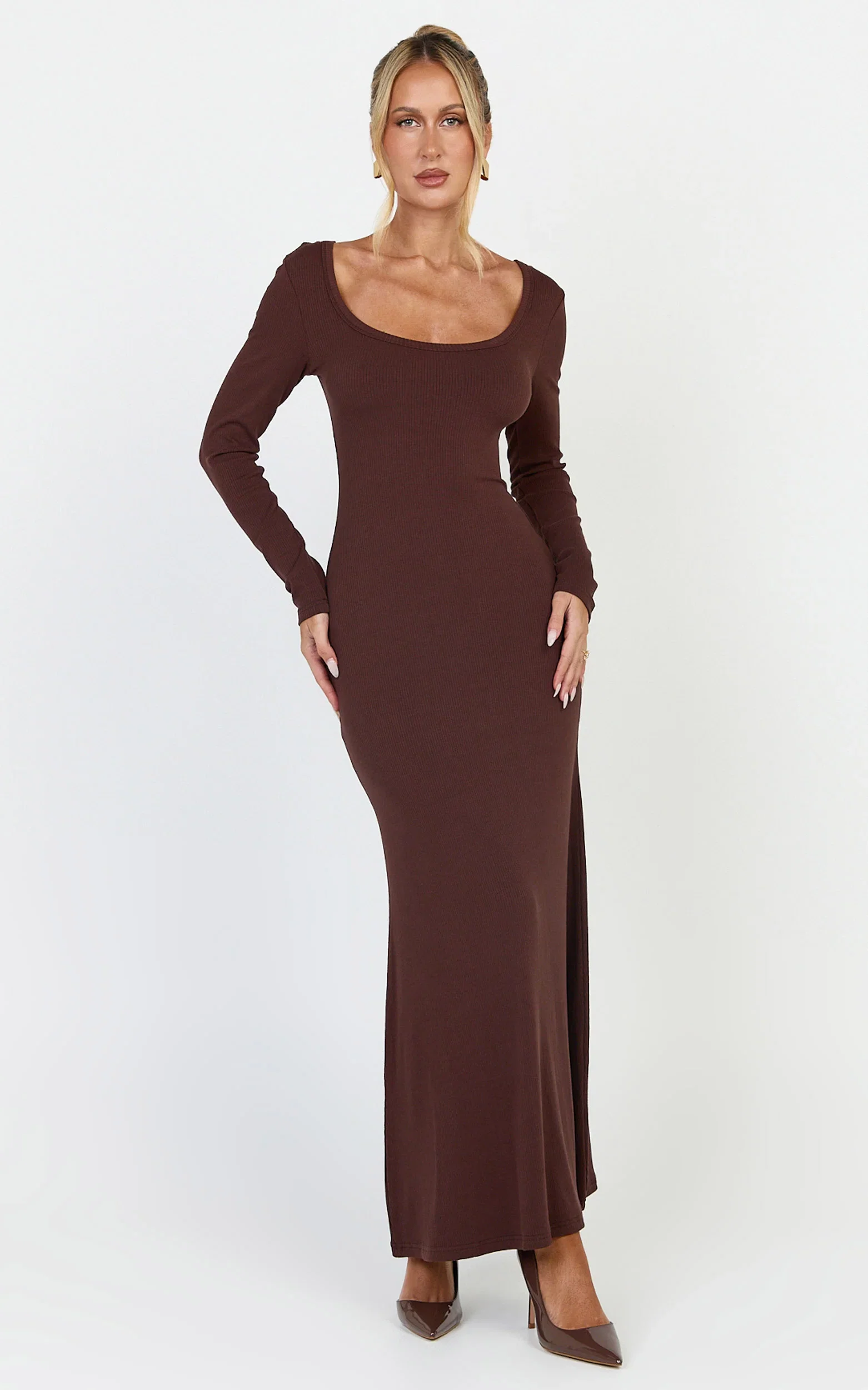Gabriella Maxi Dress - Long Sleeve Scoop Neck Dress in Chocolate