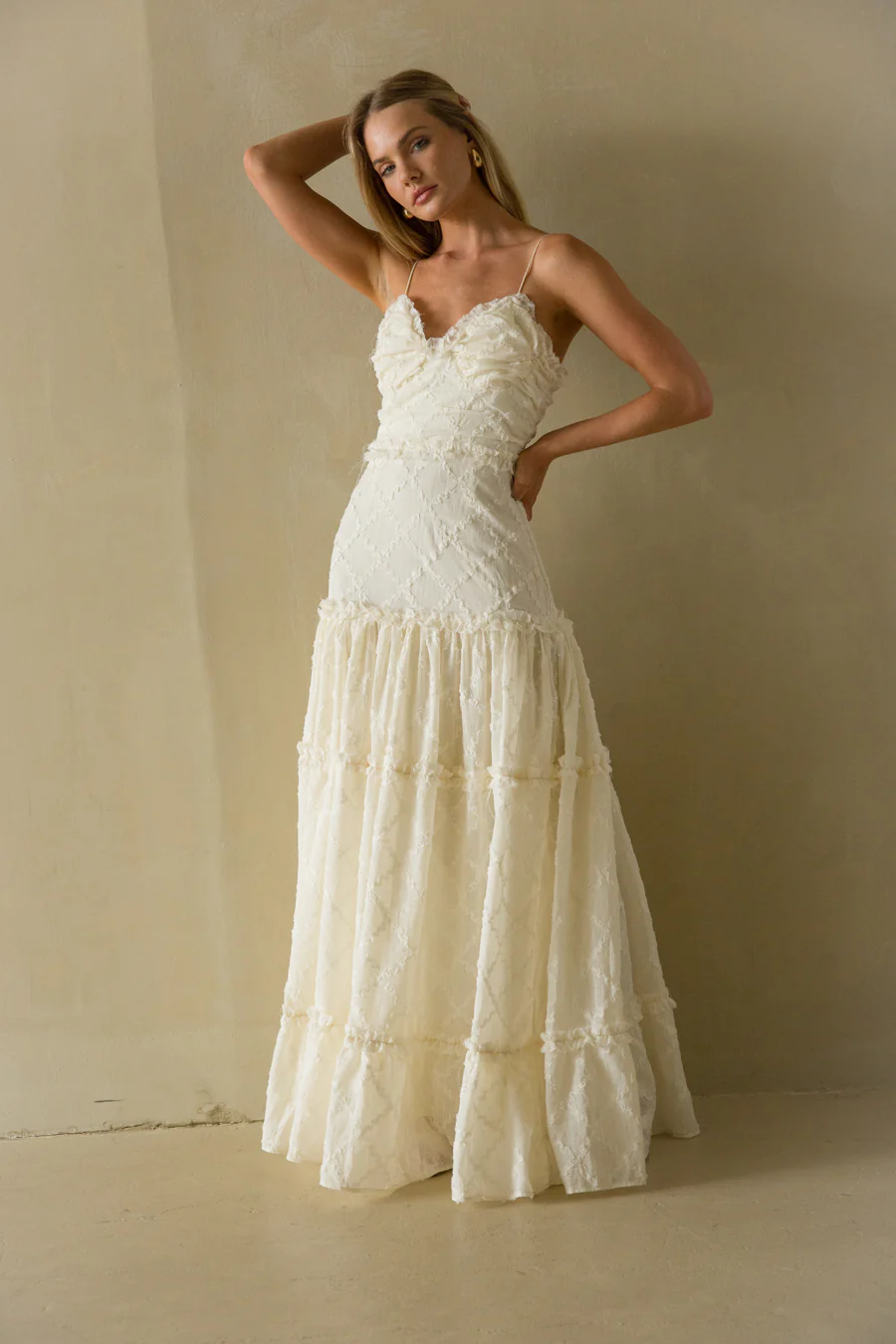 Percy Lace Maxi Dress - luluinthesky