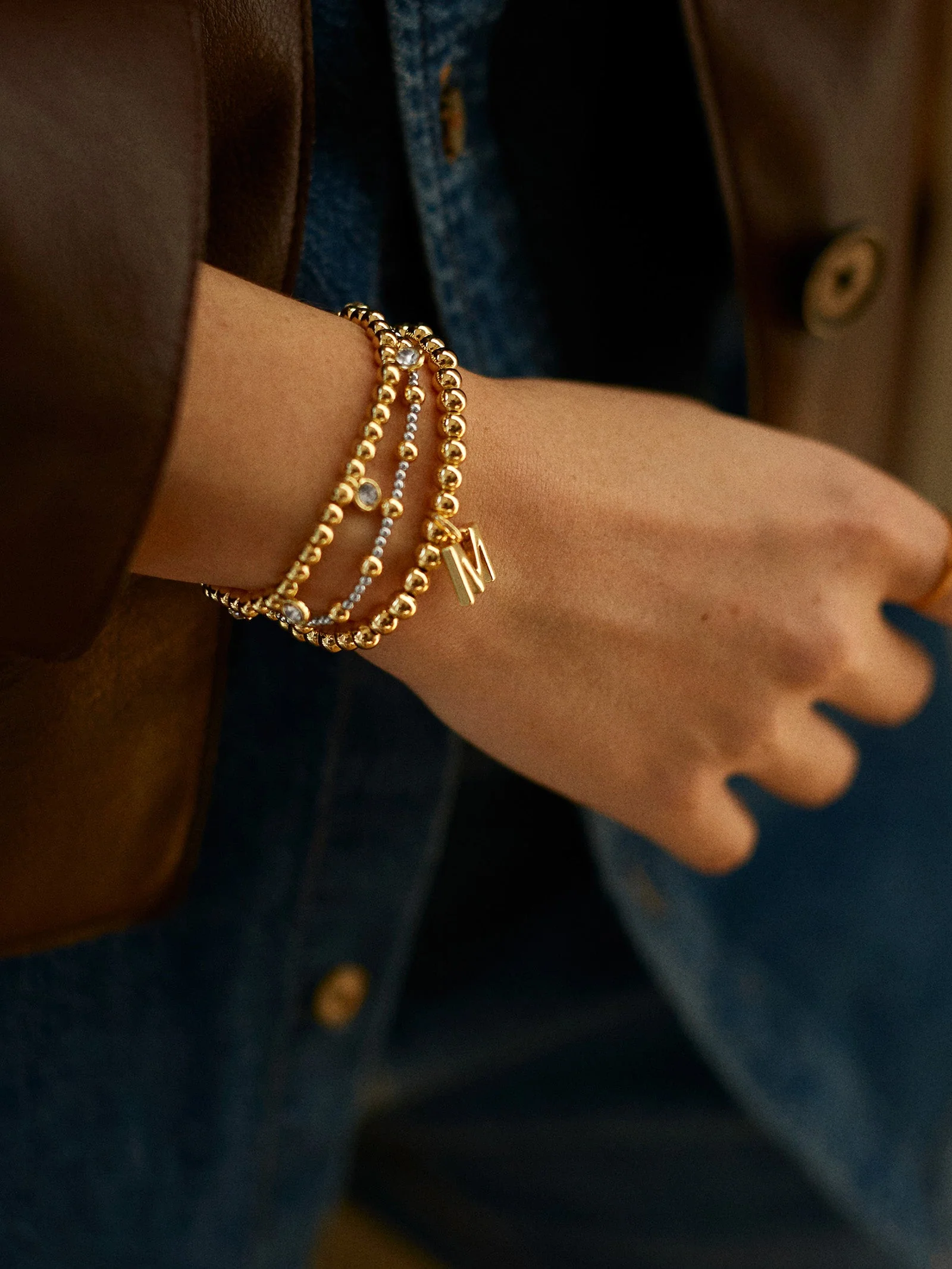 Dangle Charm Initial Pisa Bracelet - Gold
