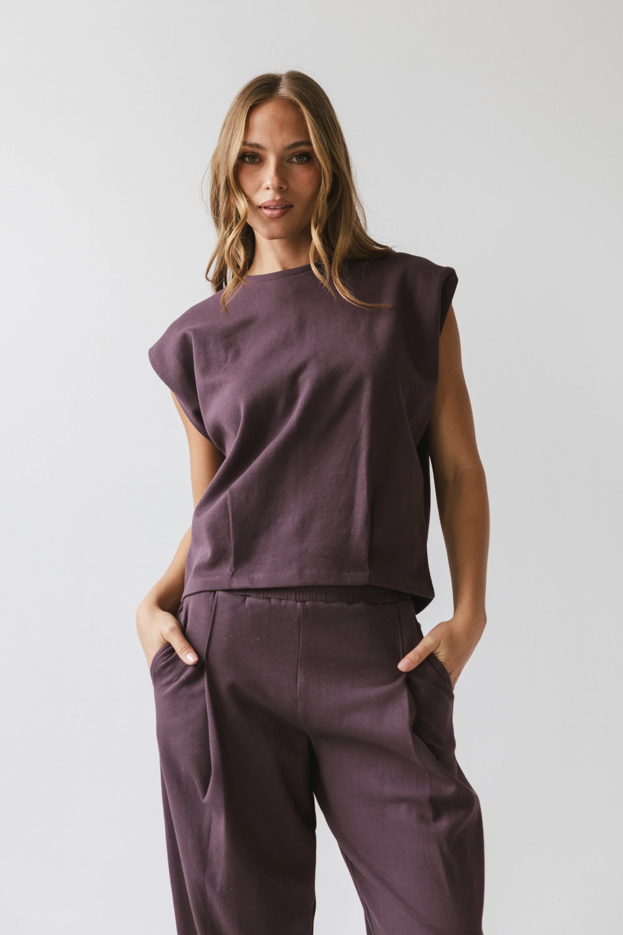 Benji Muscle Tee in Plum