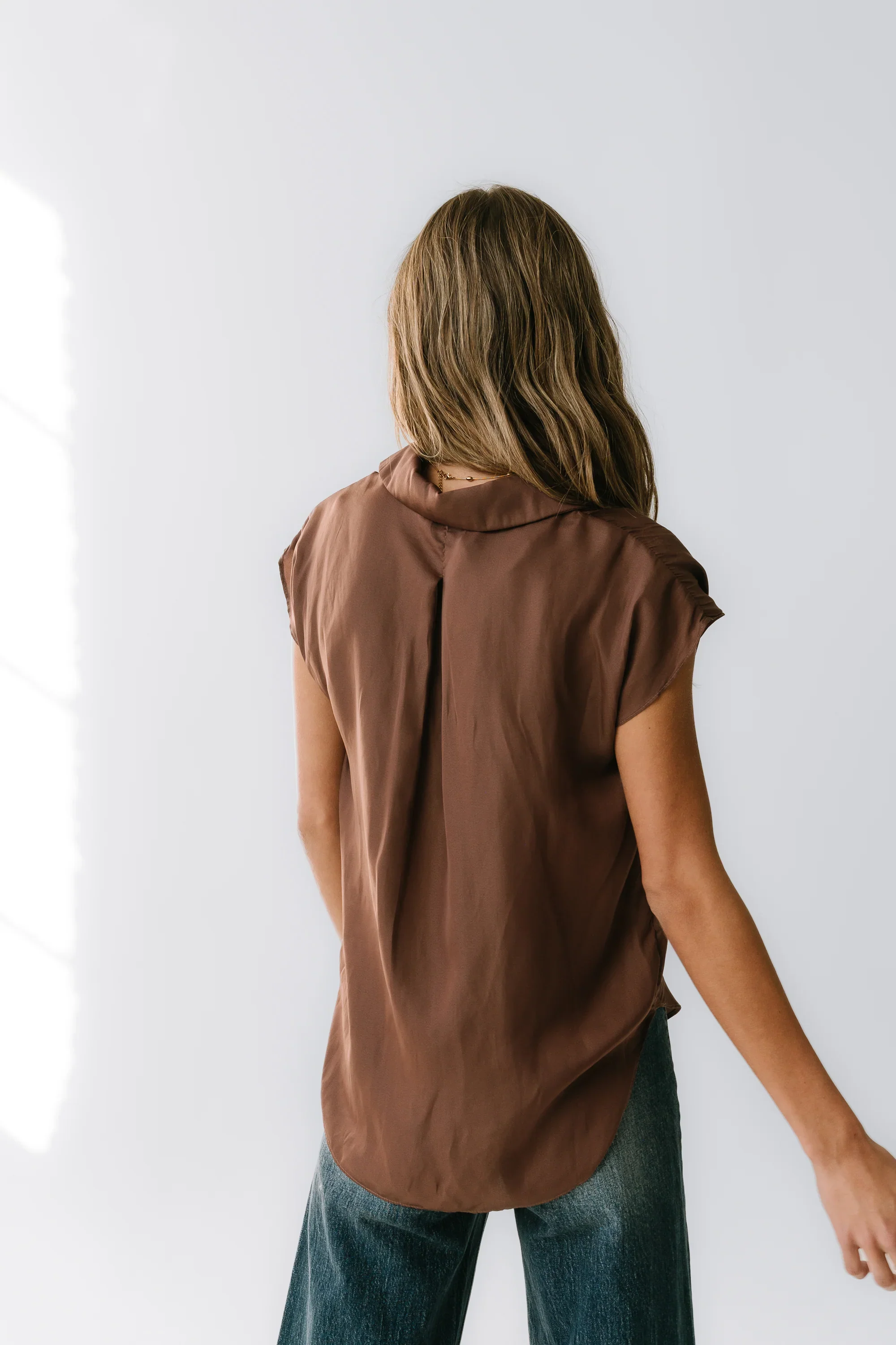 Poppy Collared Blouse in Red-Brown
