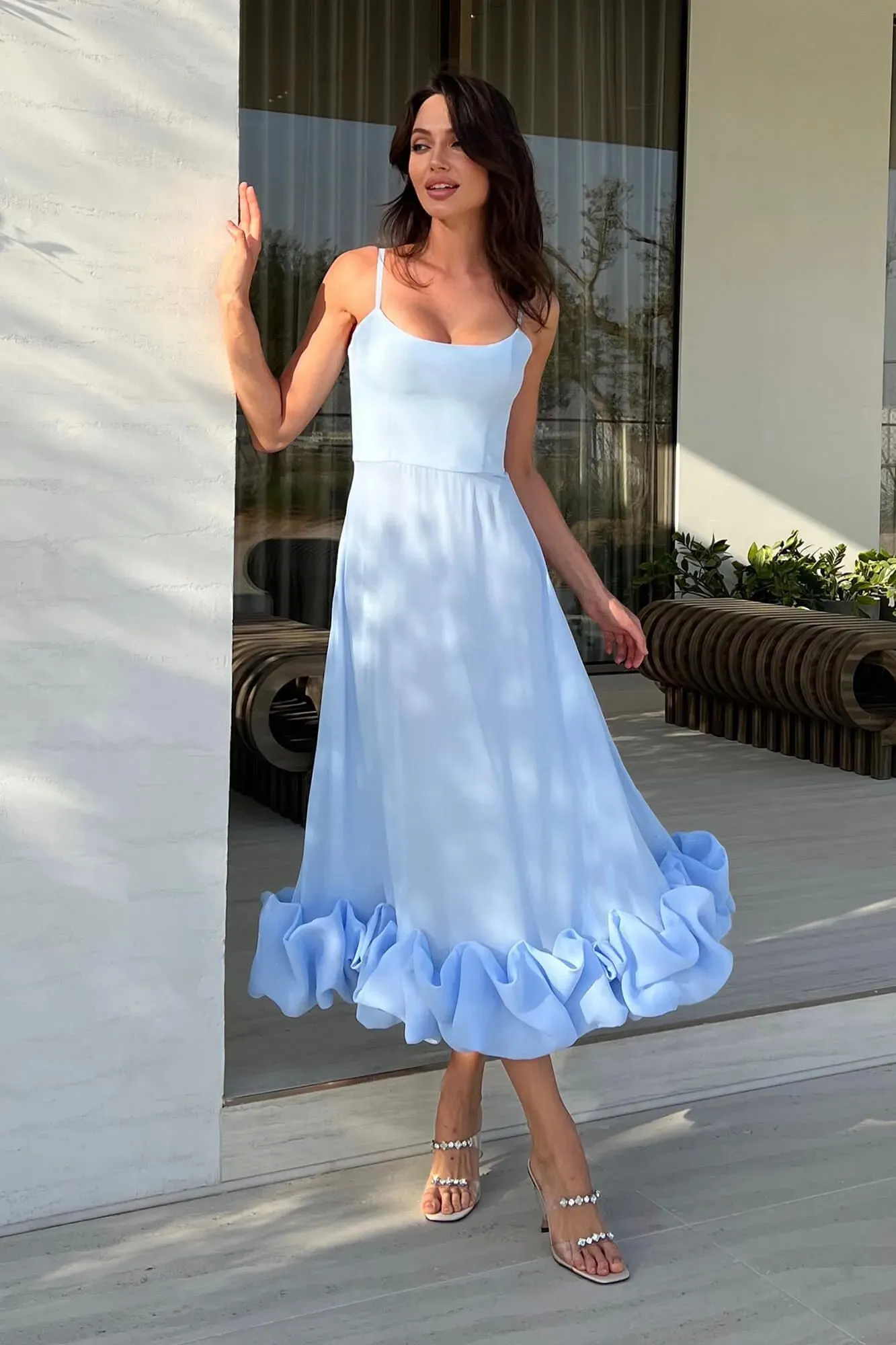 Heather Sleeveless Twirl Midi Dress - luluinthesky