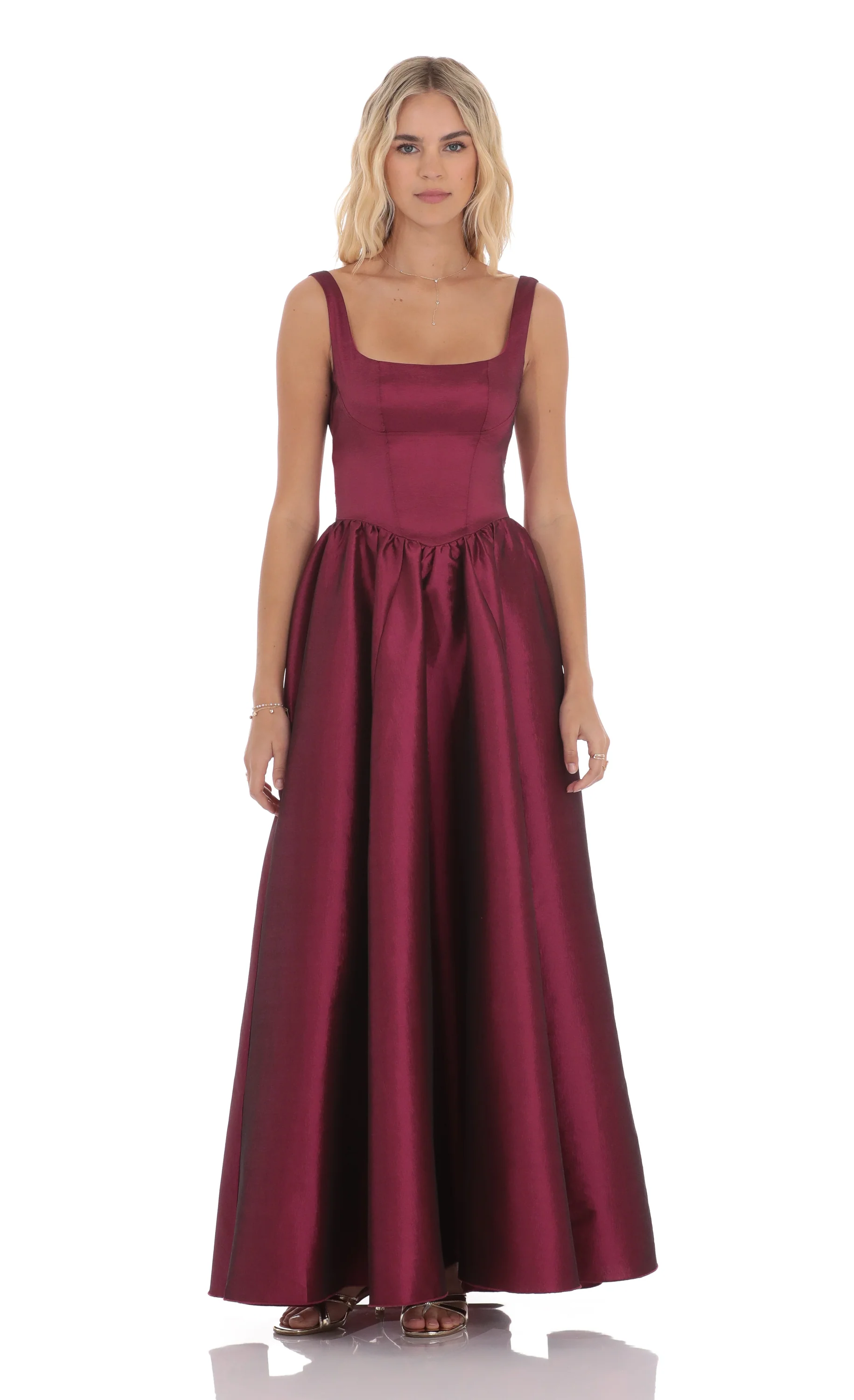Back Bow Gown in Plum