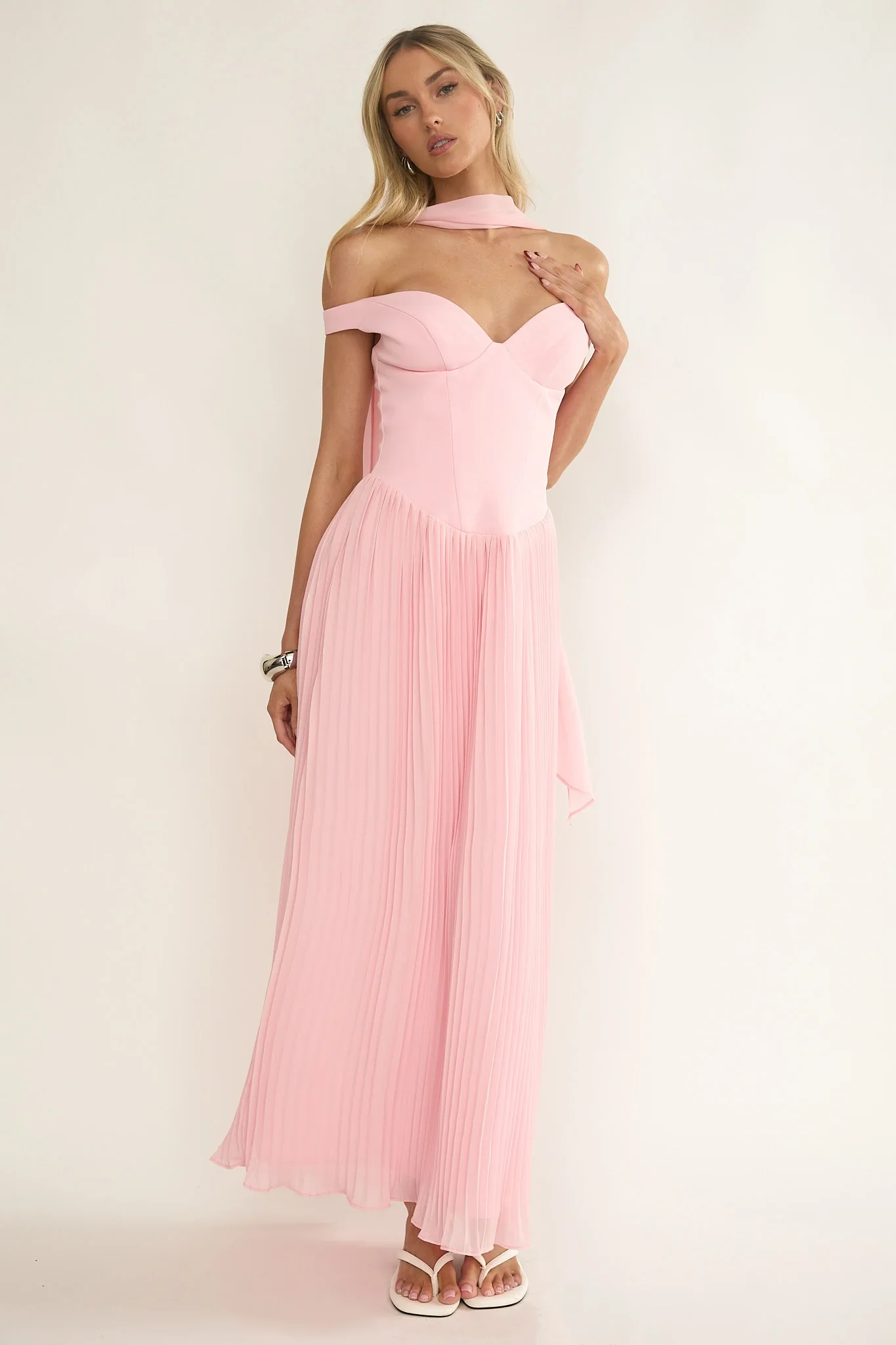 Quinnae Off-Shoulder Accordion Pleat Maxi Dress Pink