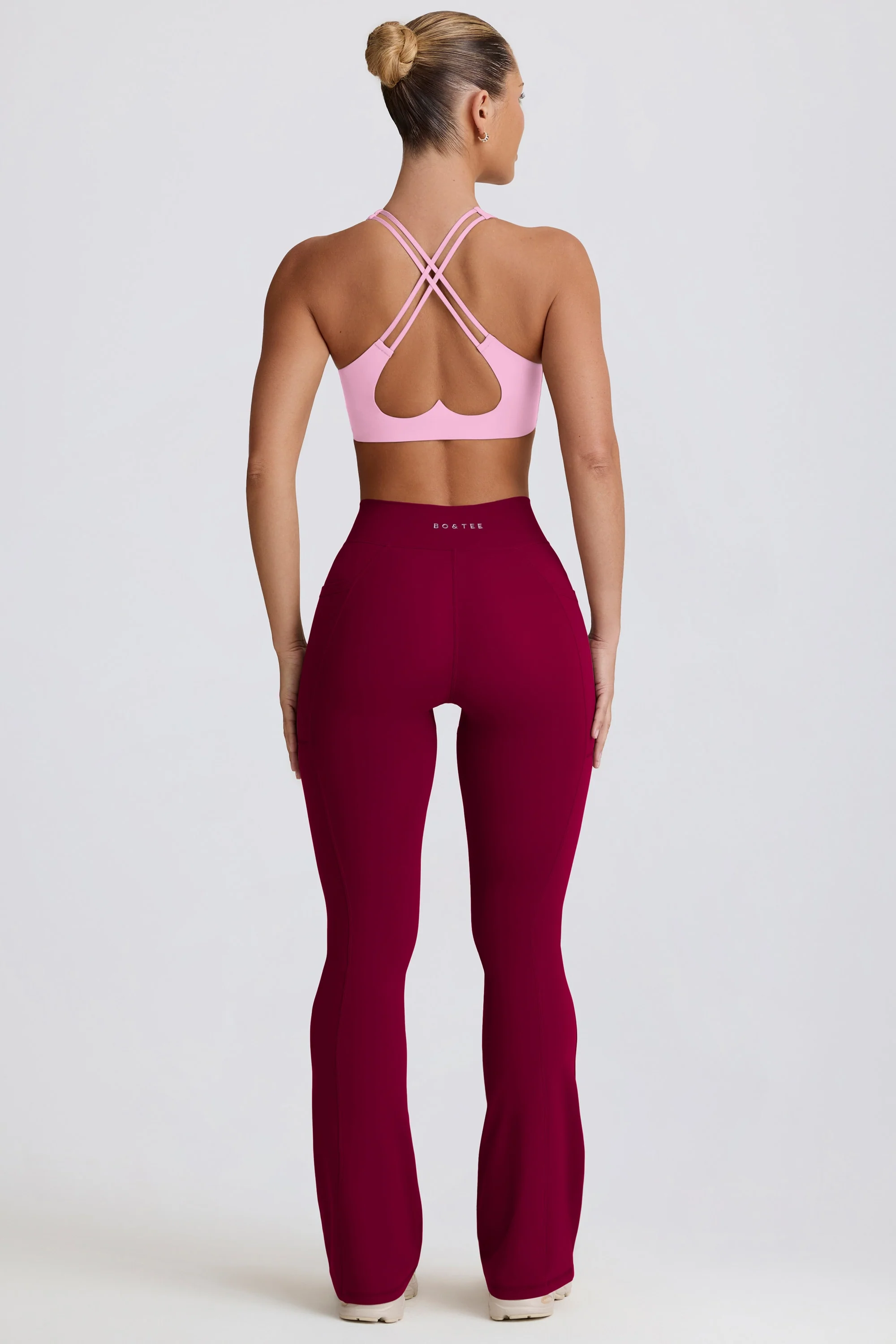 Soft Active V-Waist Pocket Flared Leggings in Burgundy