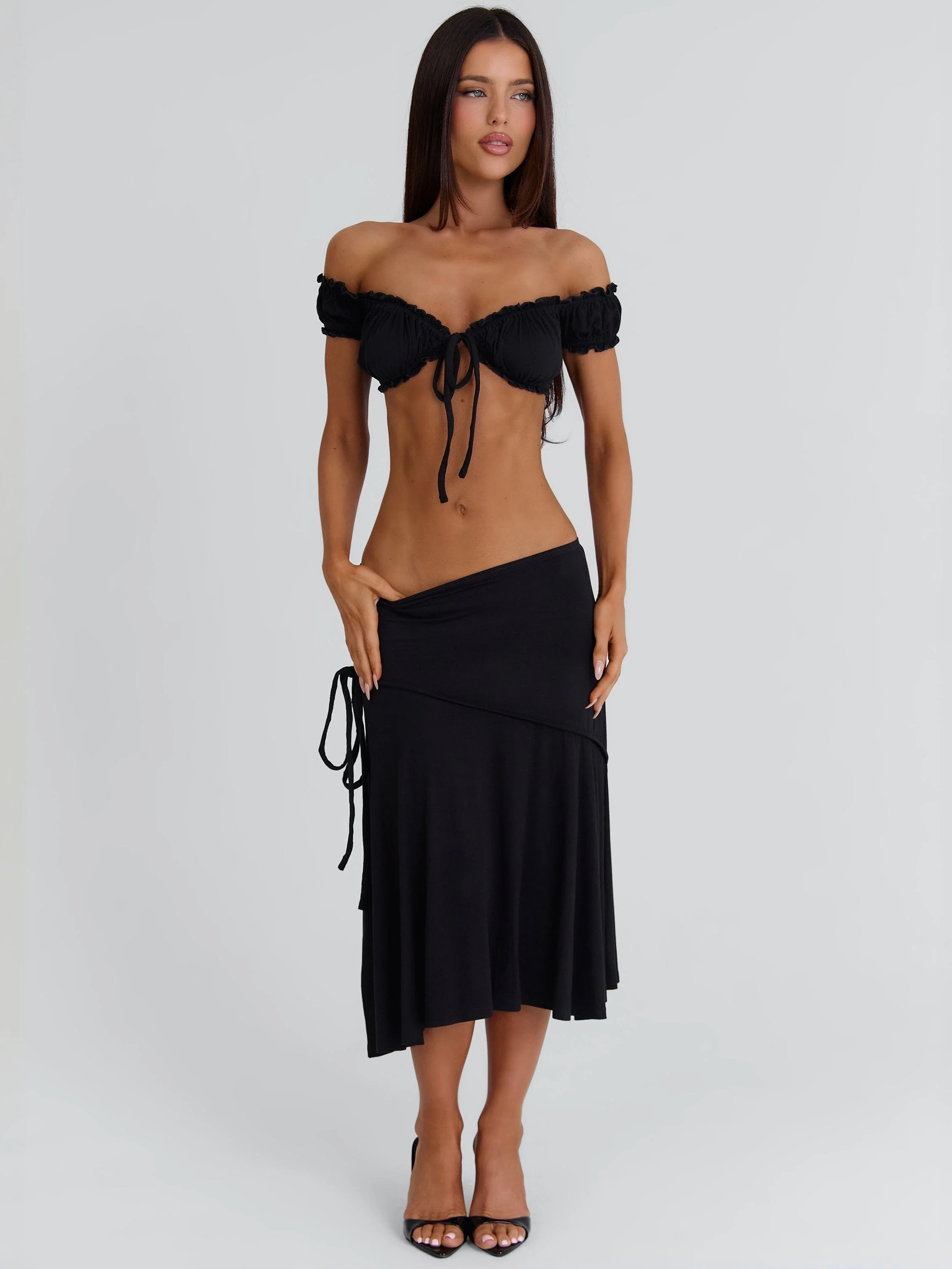 Arrielle Midi Skirt Black