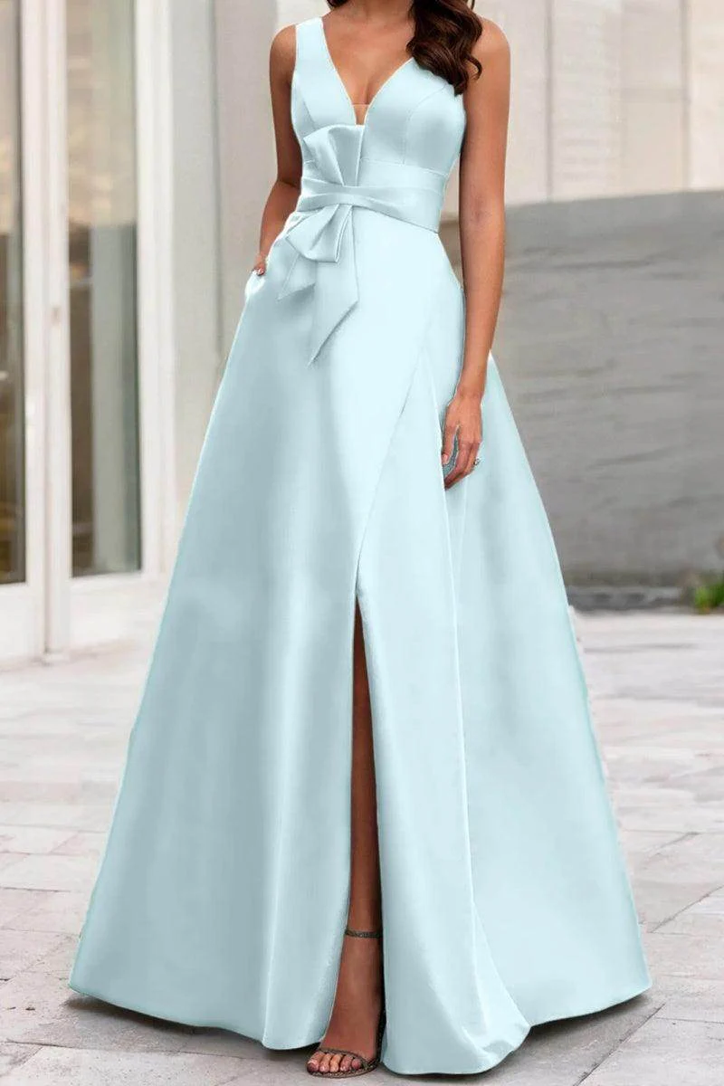 A Line V Neck Sleeveless Mother Of The Bride Dresses CM0341