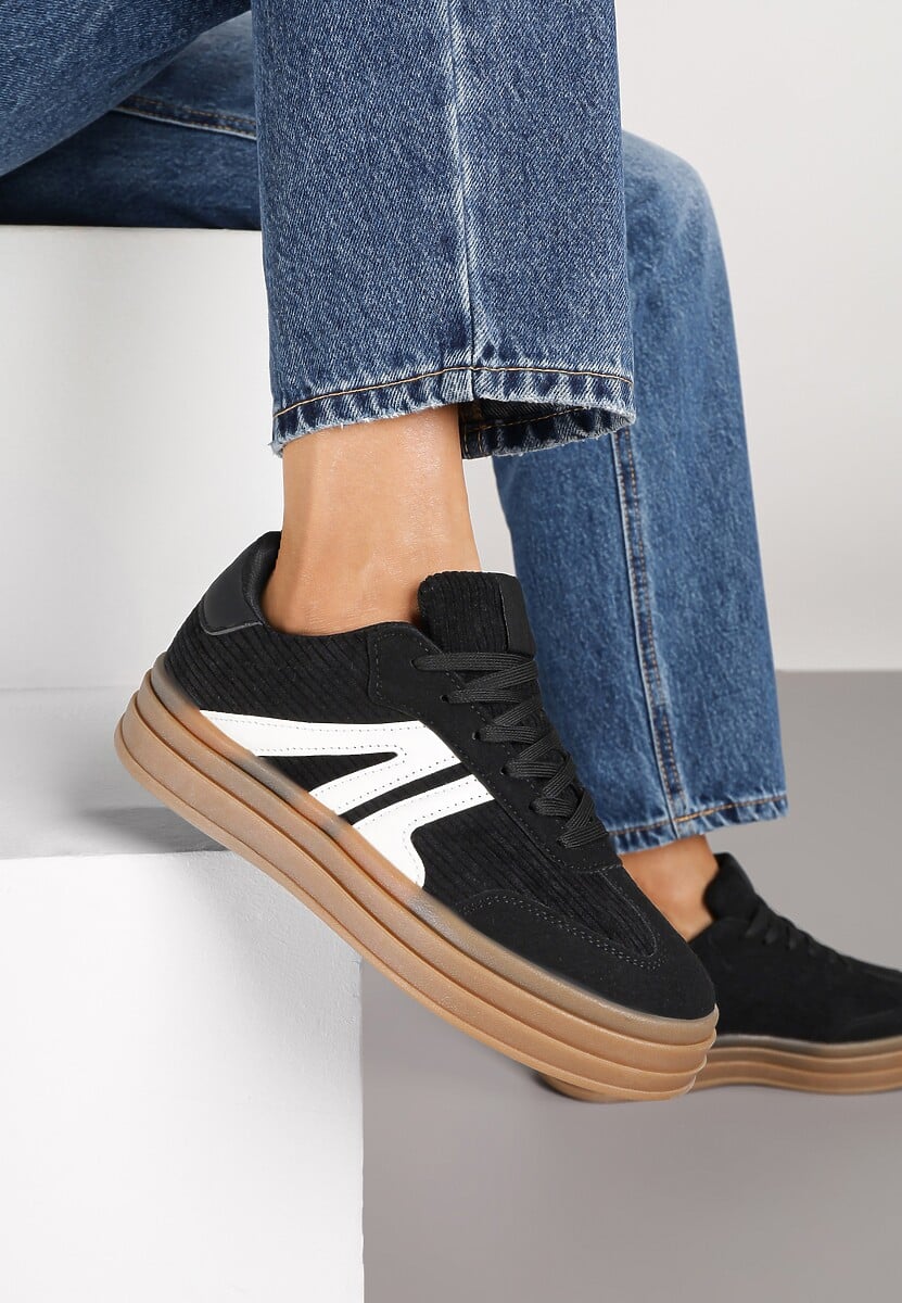 Czarne Sneakersy Tenisówki na Platformie z Tłoczeniem i Geometrycznym  Motywem Kialie