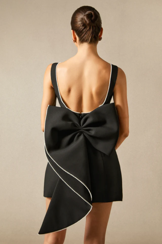 Cecila Bowknot Pearl Backless Mini Dress
