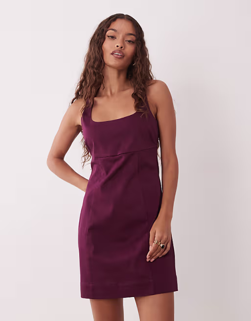 Petite square neck bodycon mini dress in plum