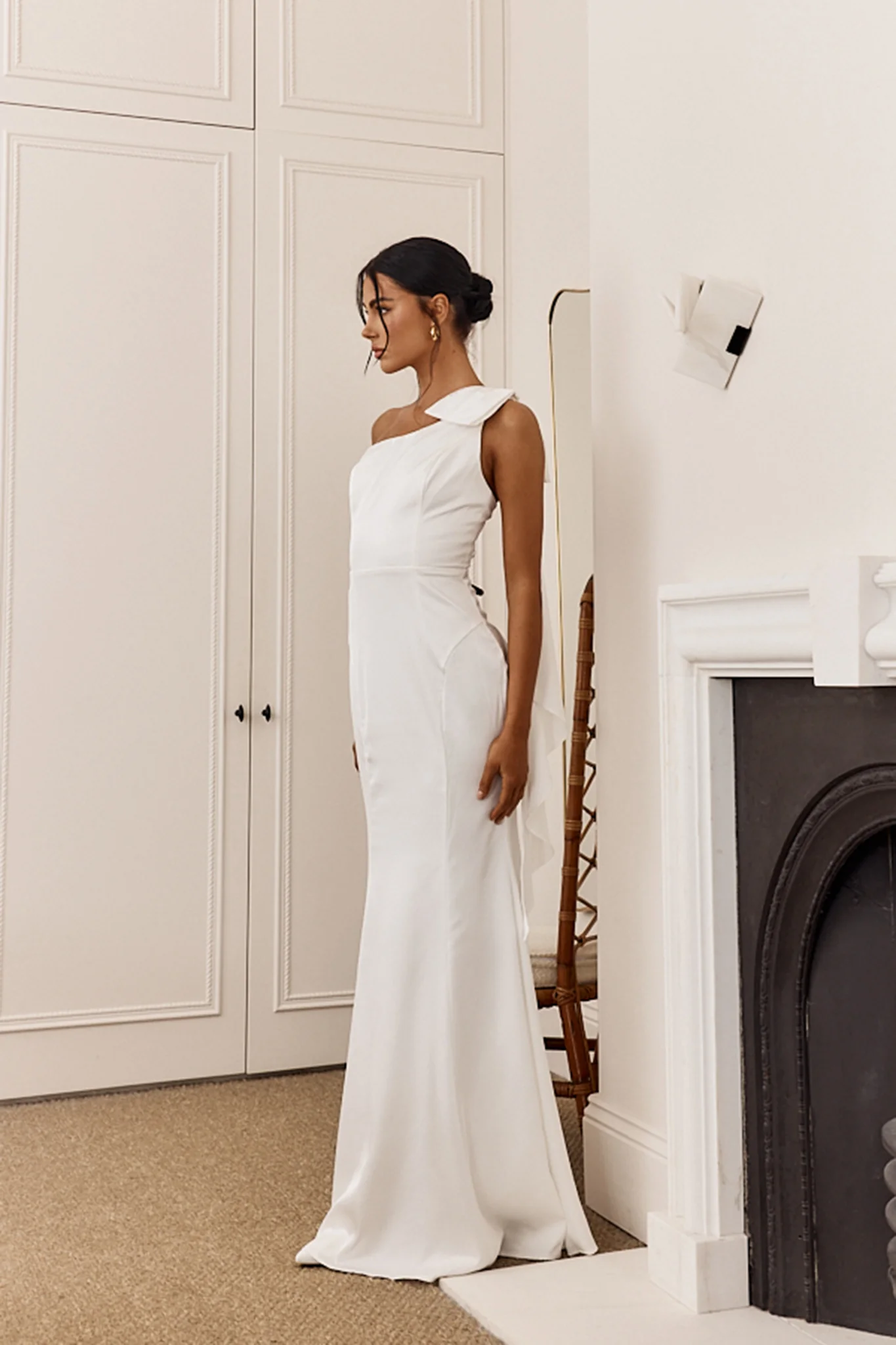 Carriann One-Shoulder Bow Maxi Dress White