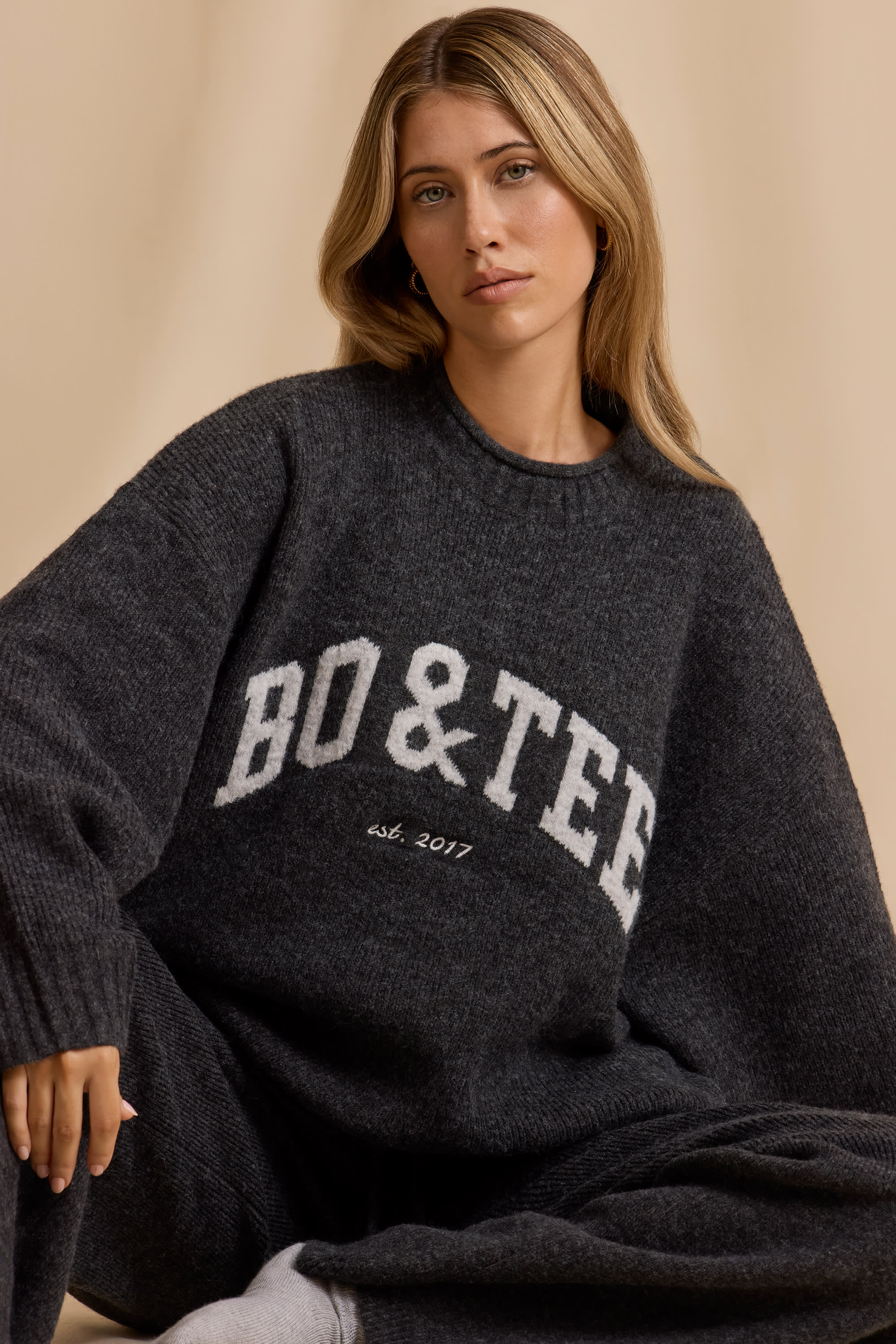 Ribbed Knit Oversized Jumper in Charcoal Marl