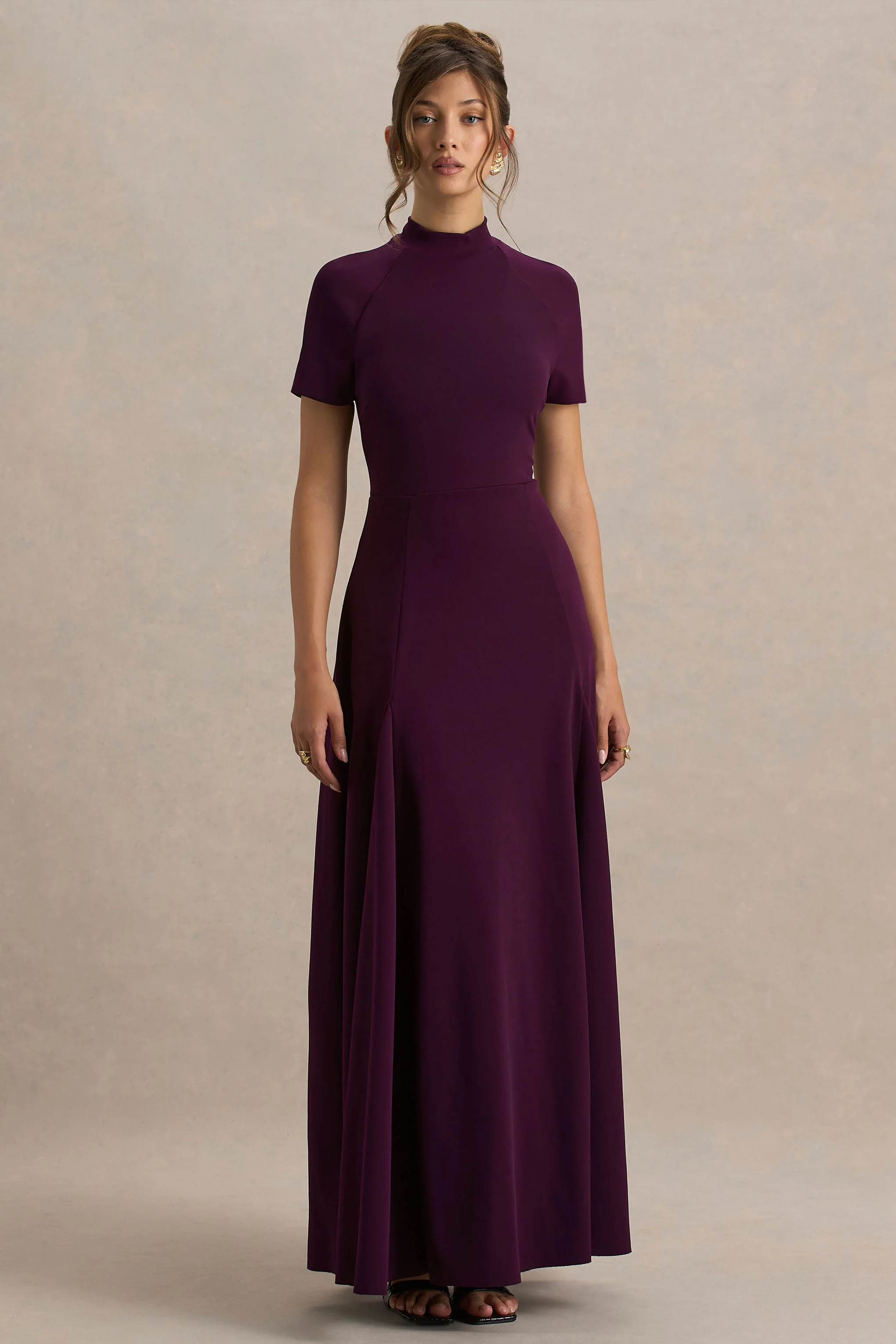Alea | Burgundy High-Neck Short-Sleeve Maxi Dress